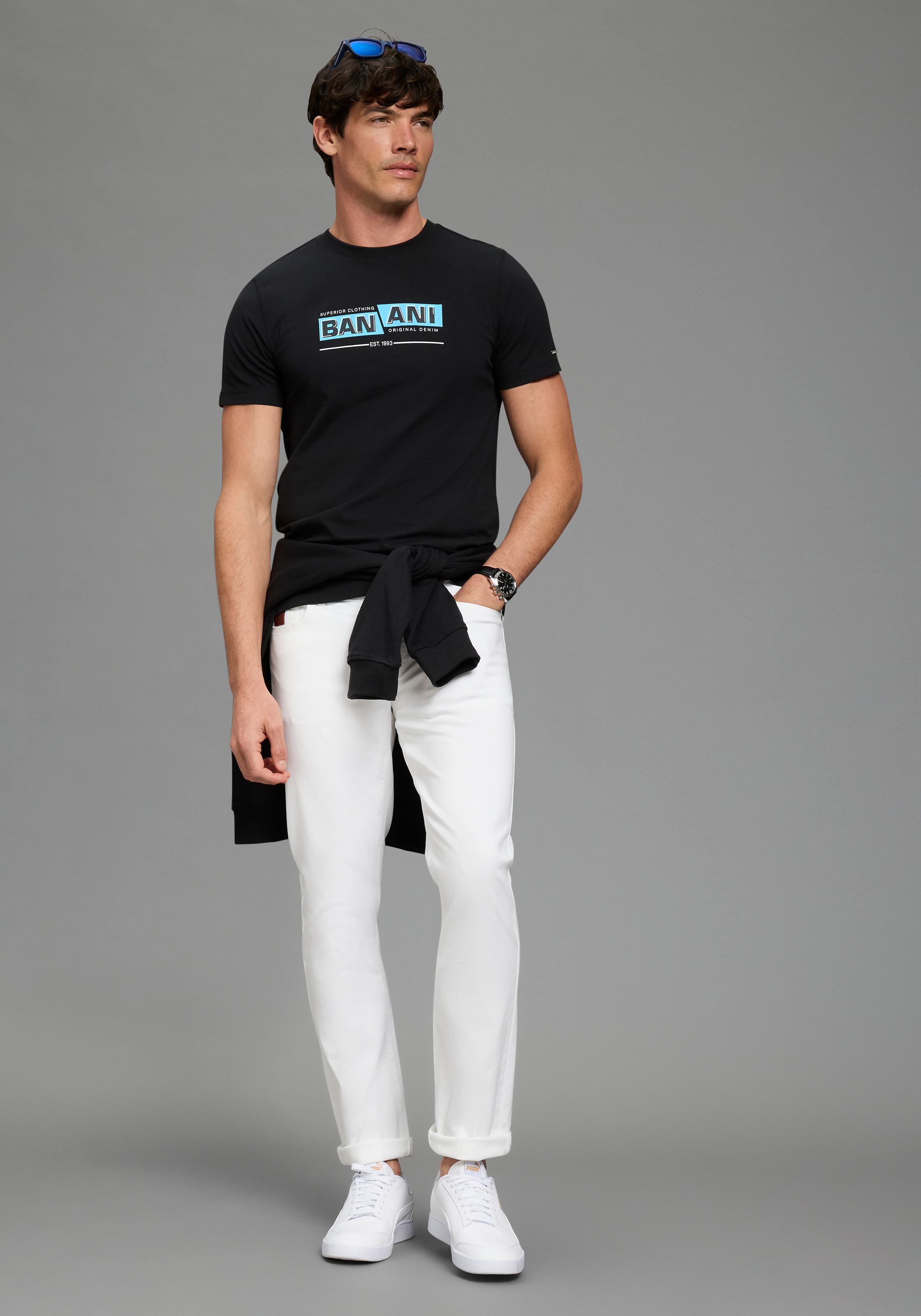 Bruno Banani T-Shirt schmale Passform, Halbarmshirt, bedruckte Optik