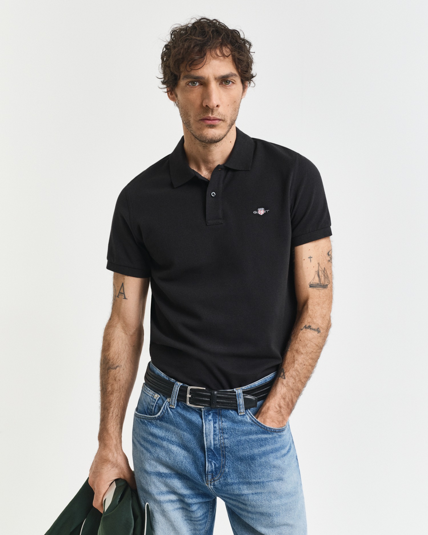Gant Poloshirt »SLIM SHIELD SS PIQUE POLO« mit Logostickerei auf der Brust