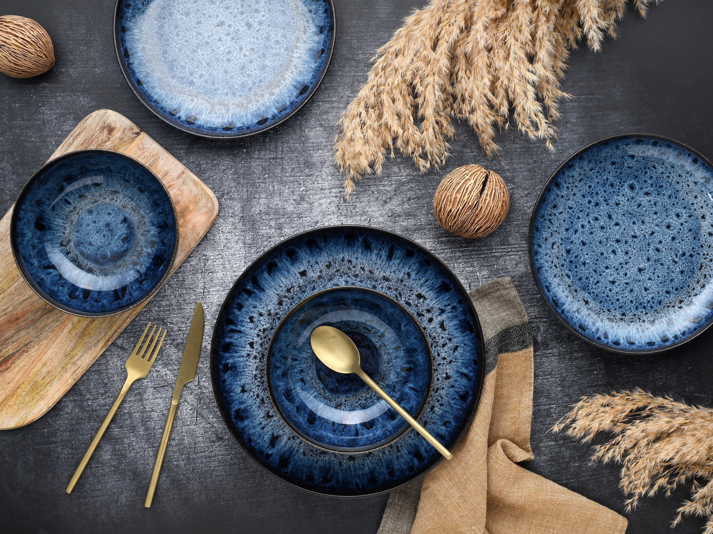 CreaTable Teller-Set »Allround Magic Blue, Tellerset, 12-tlg.« Moderne Coupeform, Reaktivglasur