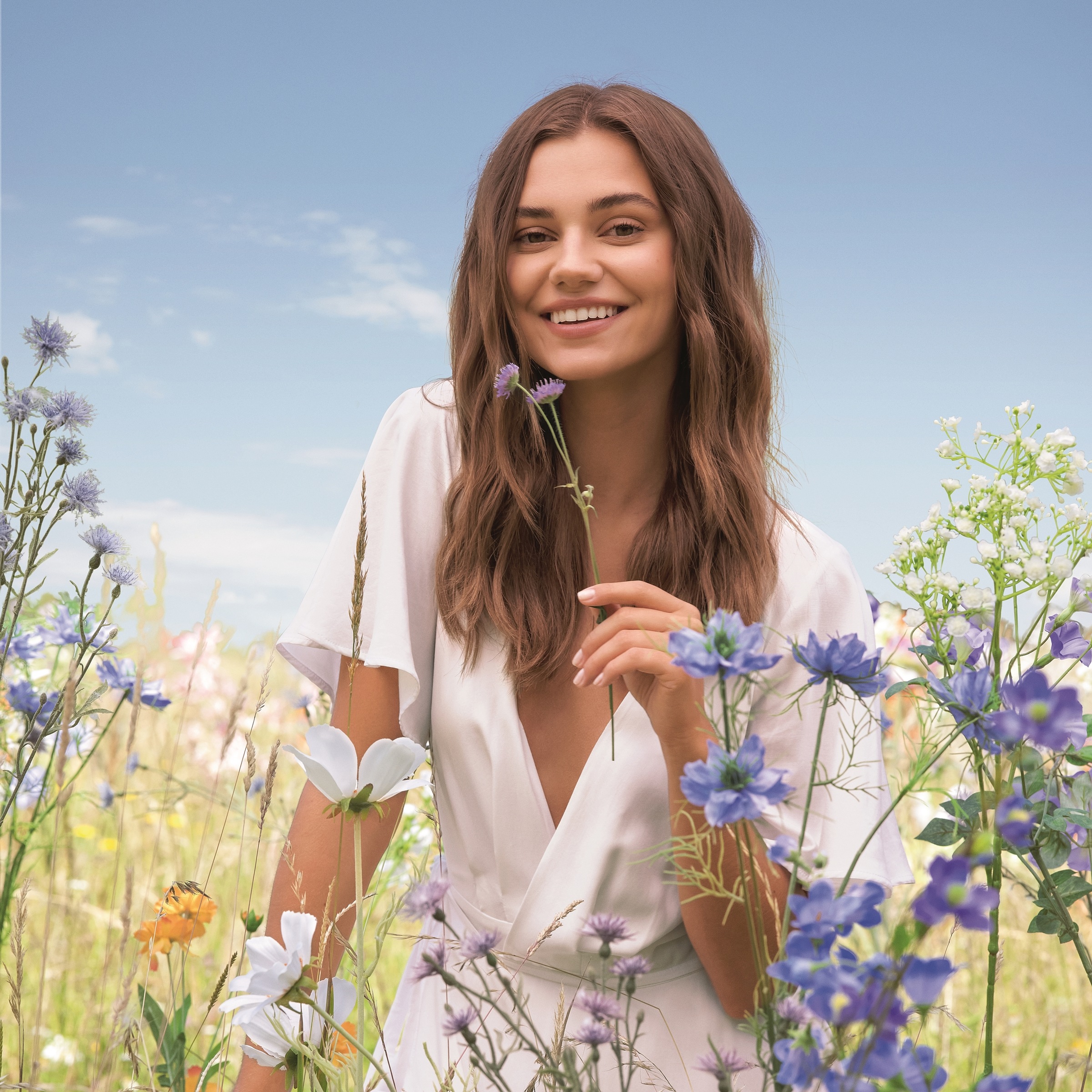 Betty Barclay Eau de Toilette »Betty Barclay Wild Flower EDT NATURAL SPRAY 50 ML« Packung, 1 Stk. mit starkem Charakter