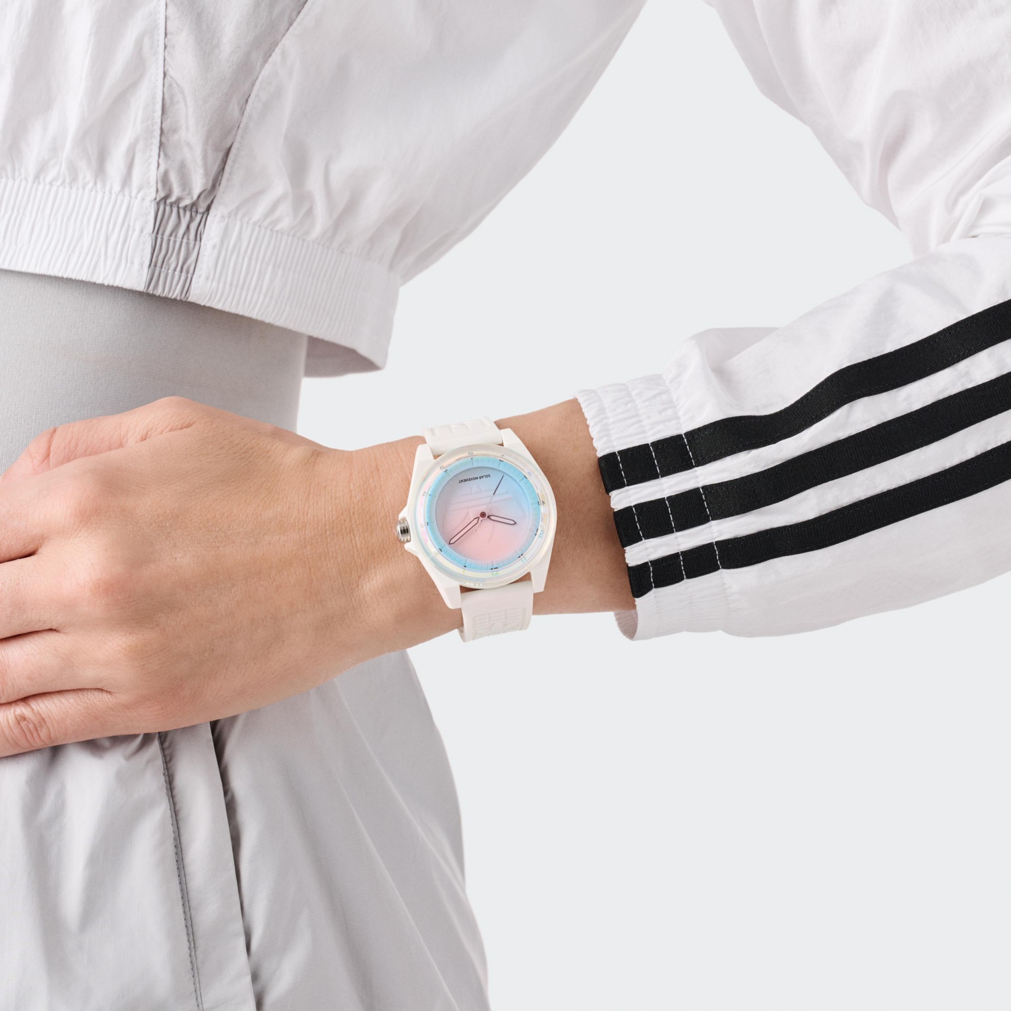 adidas Originals Solaruhr »PROJECT FOUR SOLAR«, Quarzuhr, Armbanduhr, Herrenuhr, Damenuhr, Resinarmband