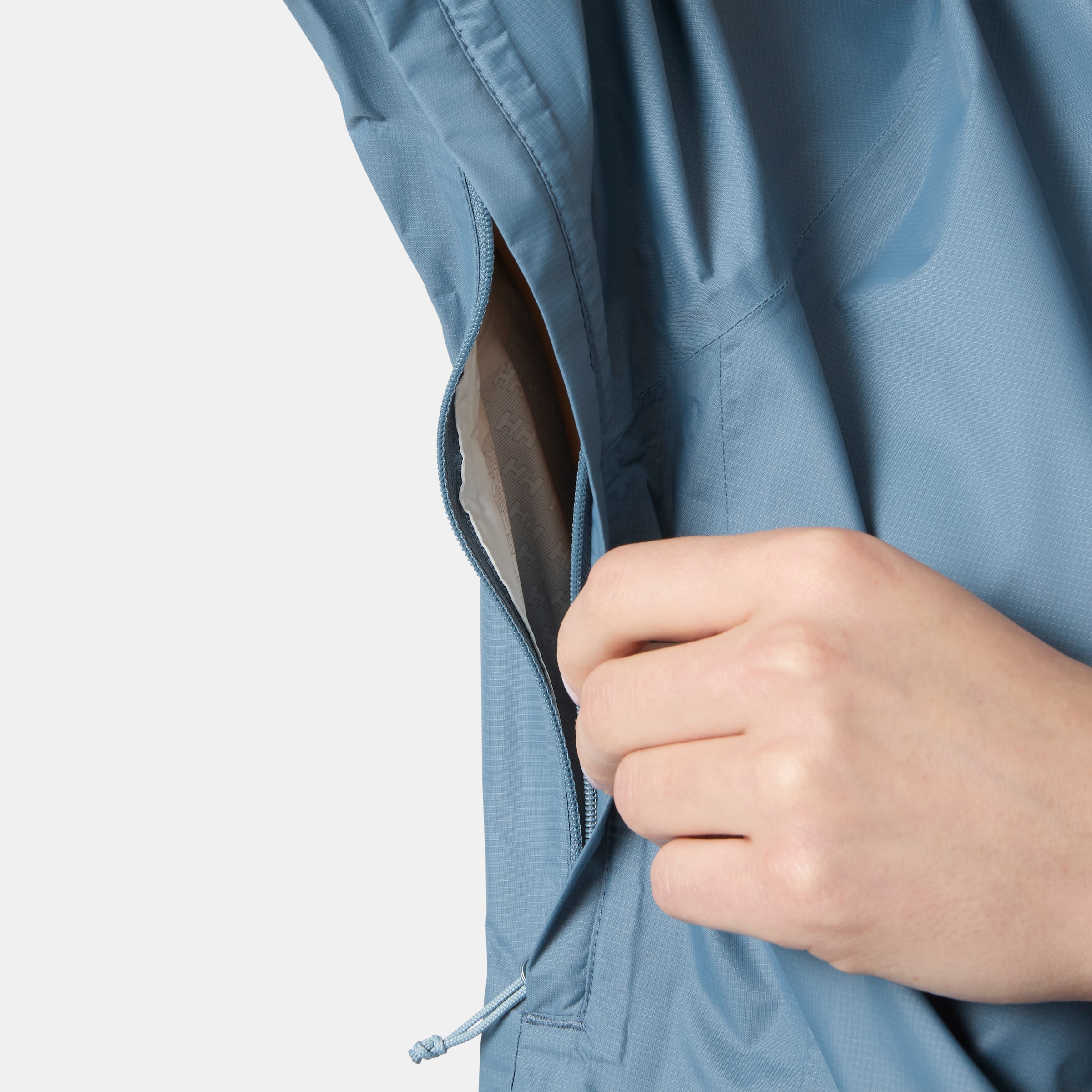 Helly Hansen Funktionsjacke »W LOKE JACKET« mit Kapuze wind- und wasserdicht, atmungsaktiv, mit verstellbarer Kapuzenkante