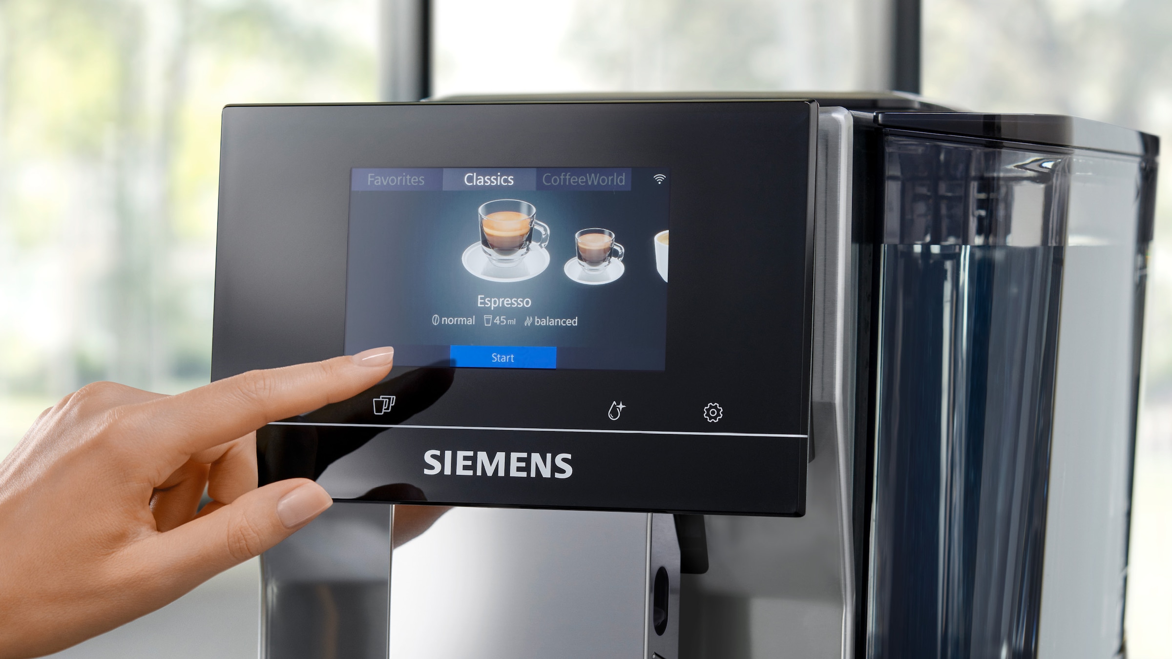 5. Bild von SIEMENS Kaffeevollautomat »EQ700 classic TP715D01, Cold Brew, intuitives 5" TFT-Display, App«, aromaSelect, 10 Favoriten, autom. Dampfreinigung, morning haze