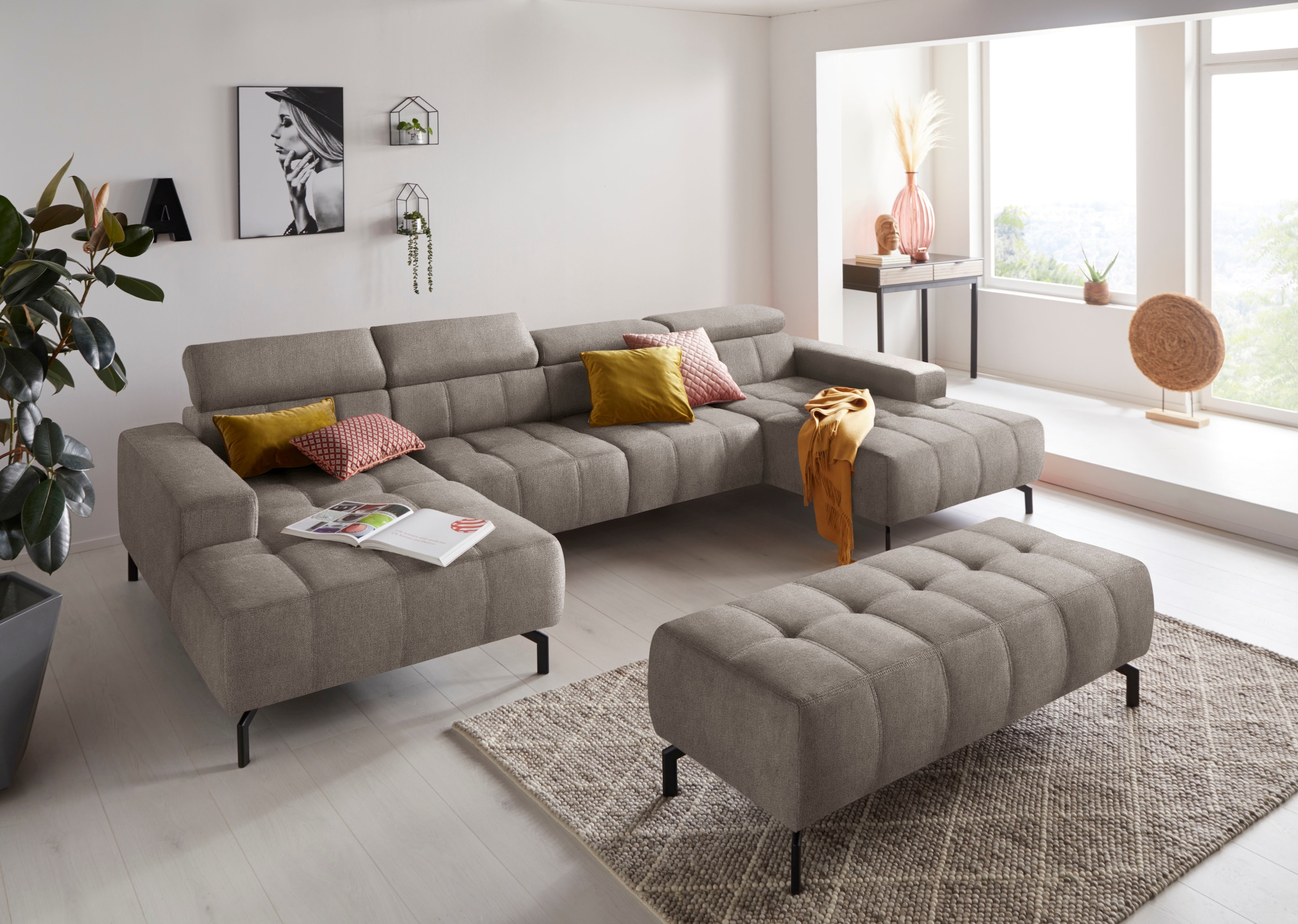 DOMO collection Wohnlandschaft »Cunelli tolle Sitznähte als Designelement, fester Sitzkomfort, U-Form«, wahlweise mit Kopfteilverstellung, bodenfrei