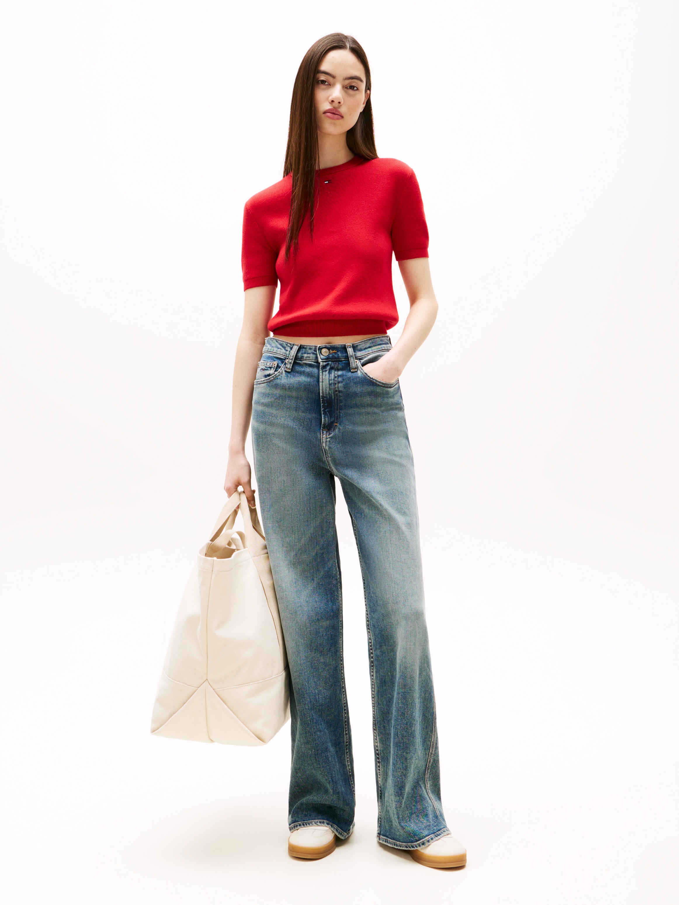Tommy Jeans Weite Jeans »Claire High Rise«, mit Logo-Badge