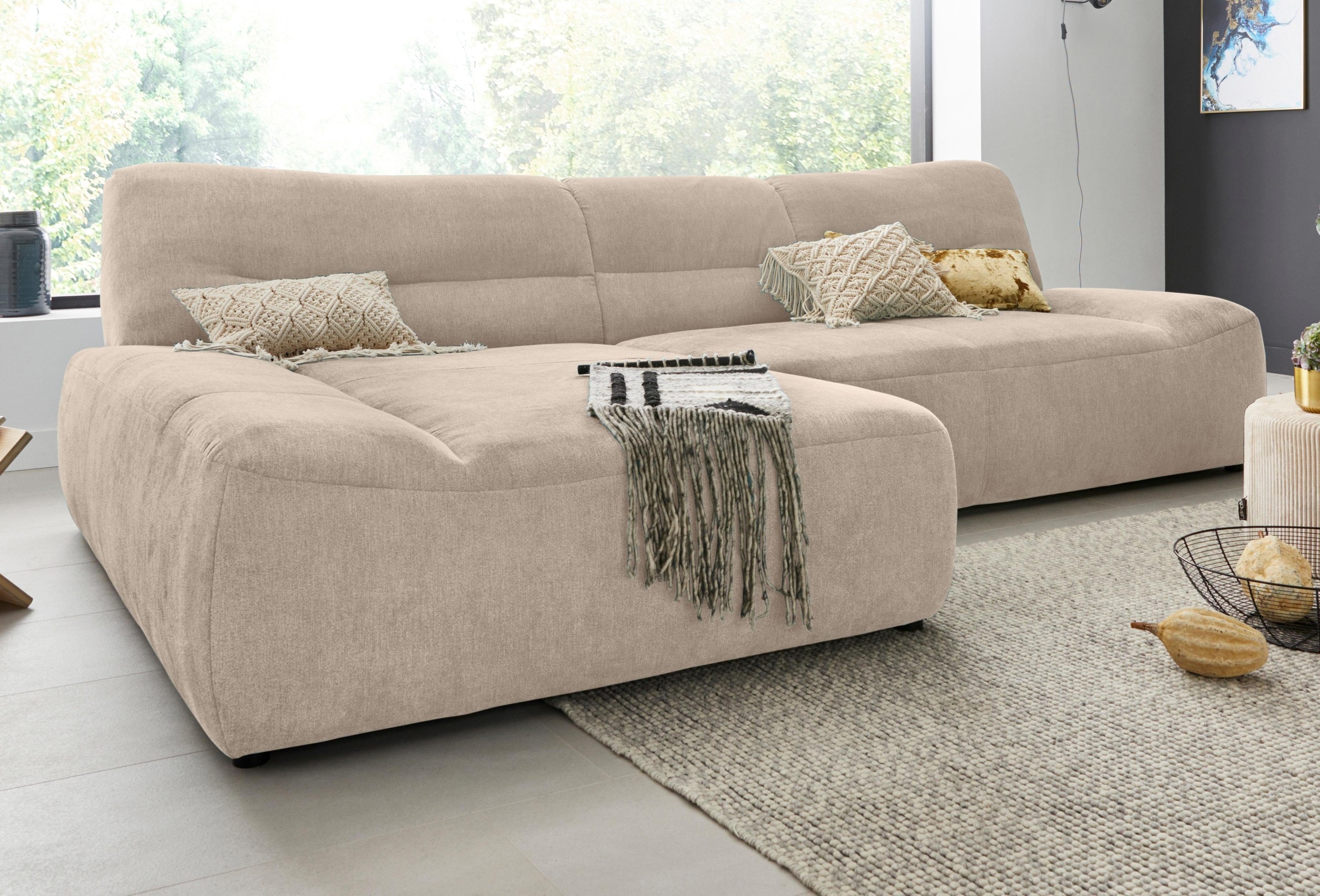 DOMO collection Ecksofa "Cesena moderne Polsterecke mit flachen Armlehnen, günstig online kaufen