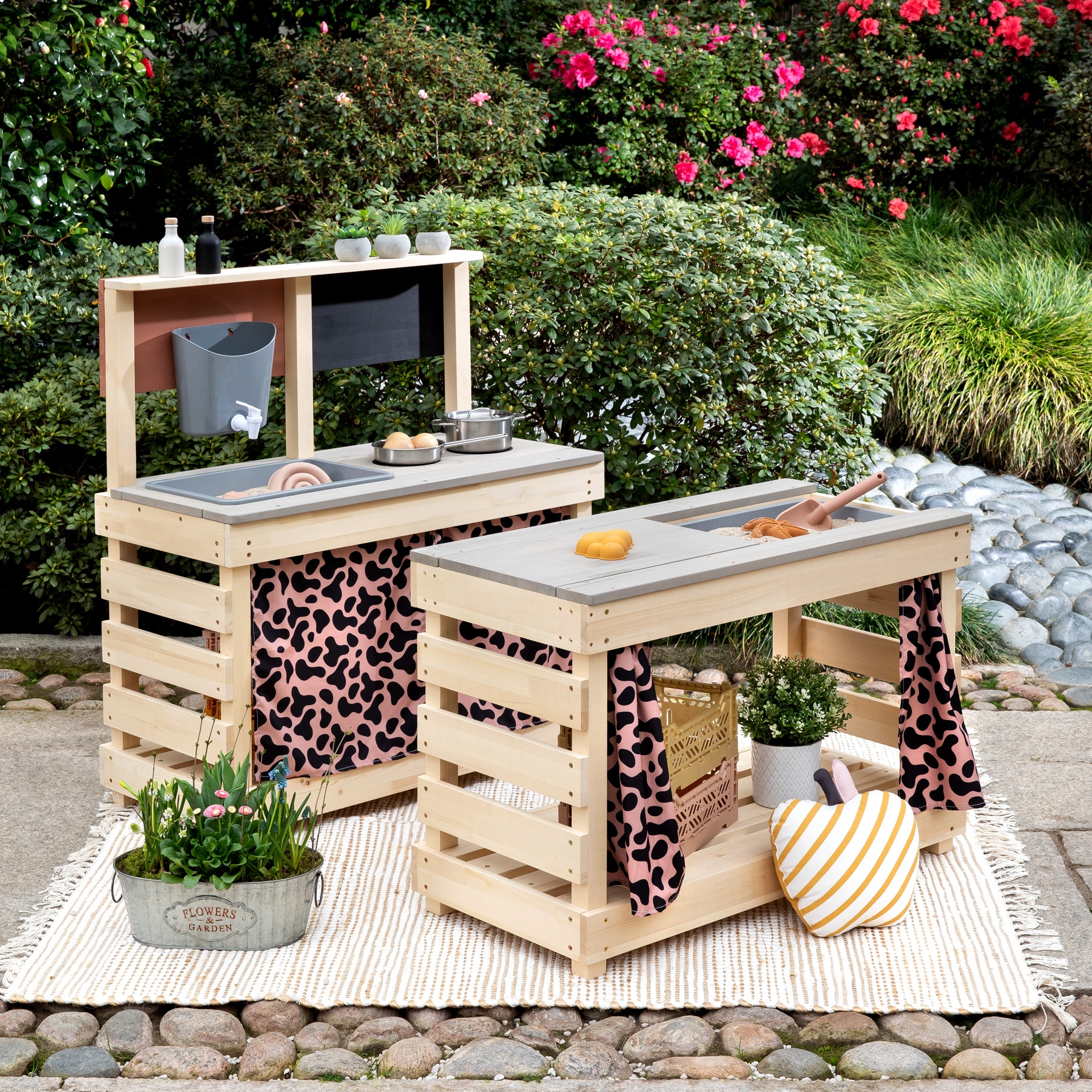 MUDDY BUDDY® Outdoor-Spielküche »Big Leo«, natur - puderrosa; FSC® - schützt Wald - weltweit