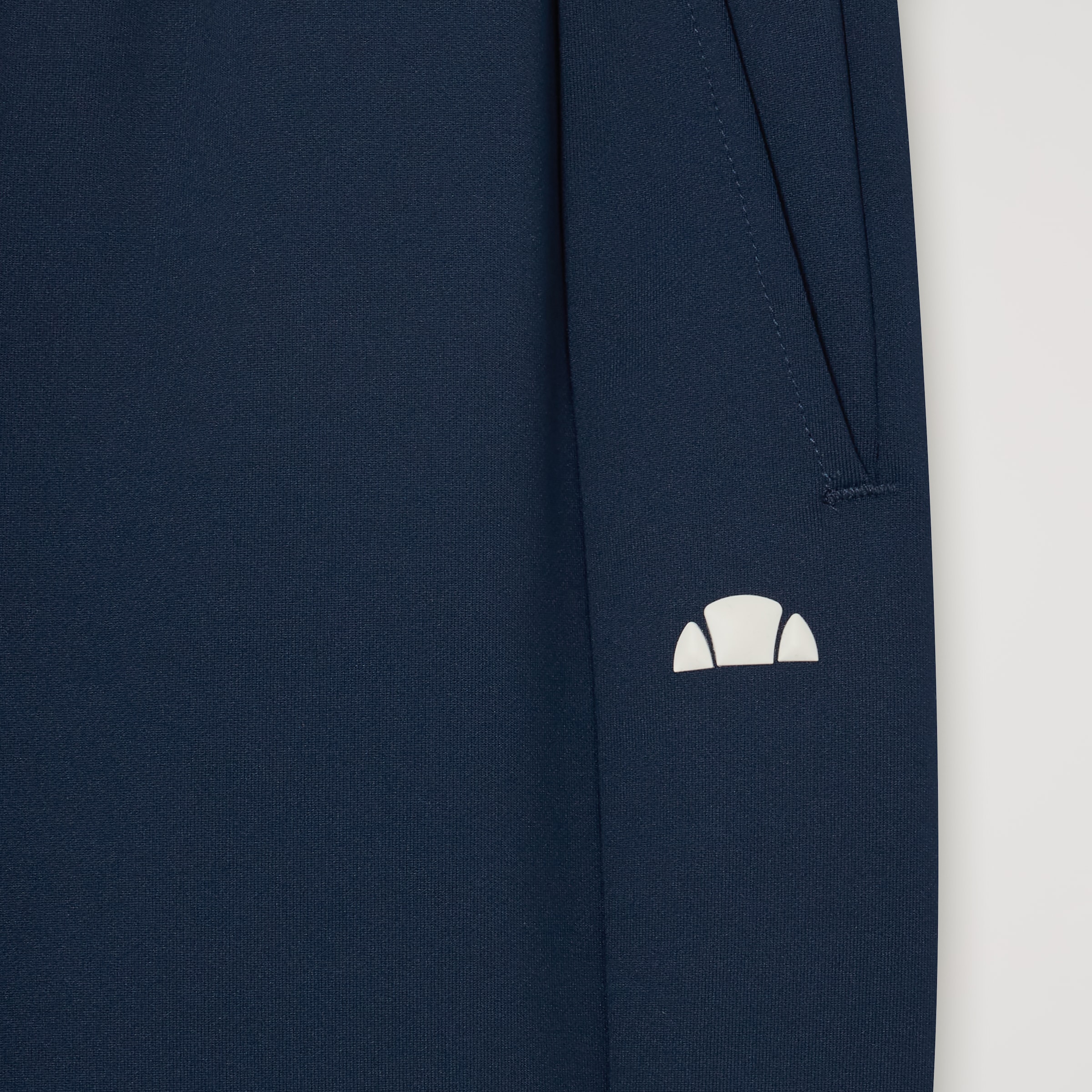 Ellesse Jogginghose »LILLE JOG PANT«  für Kinder, mit Gummizug, aus Polyester und Elasthan, bequeme Passform