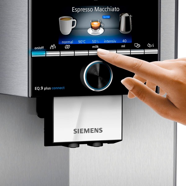 SIEMENS Kaffeevollautomat »EQ.9 plus connect s500 TI9558X1DE«, extra leise, automatische Reinigung, bis zu 10 individuelle Profile