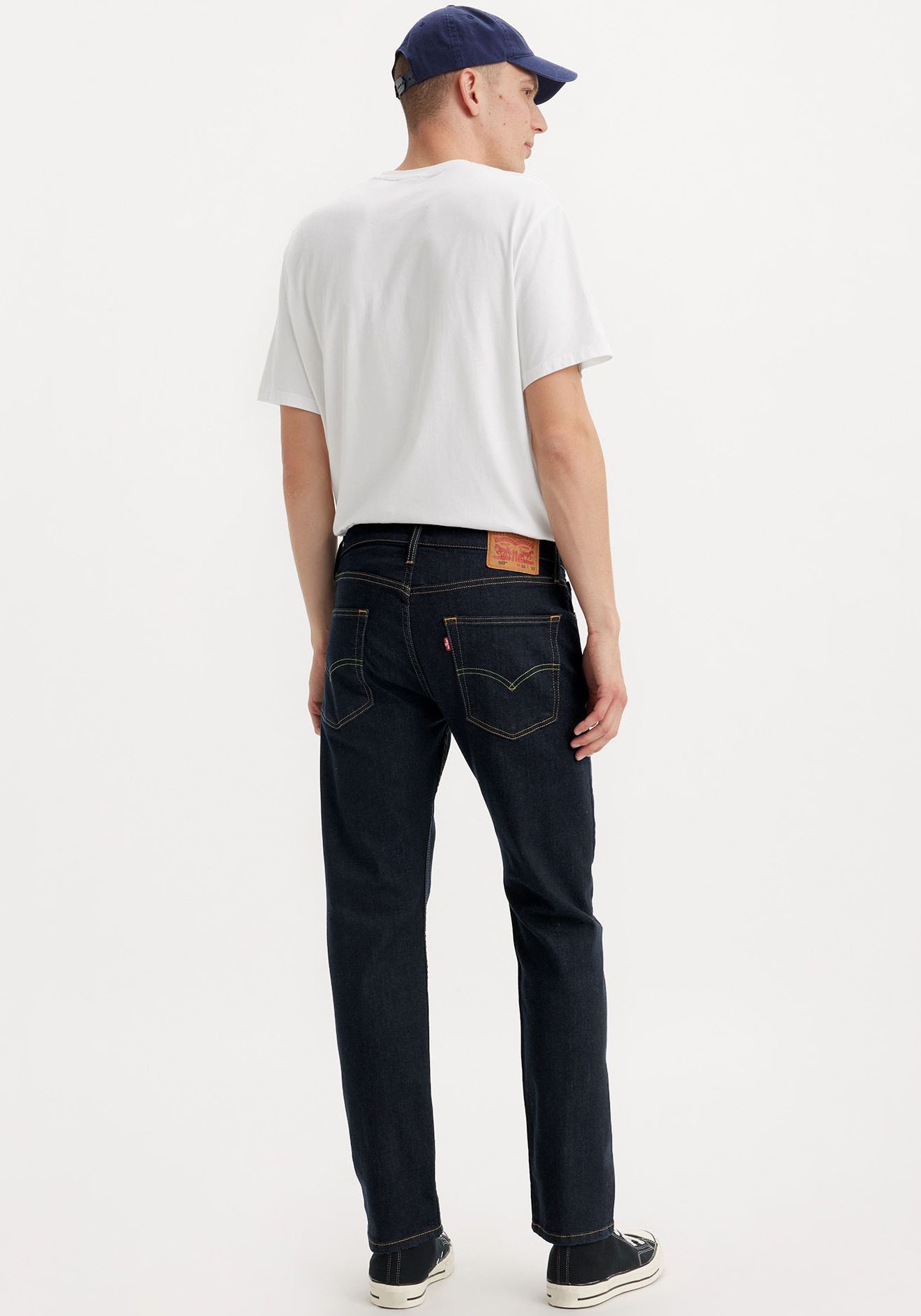 Levi's® Tapered-fit-Jeans »502 TAPER«, in elegantem, modernem Stil