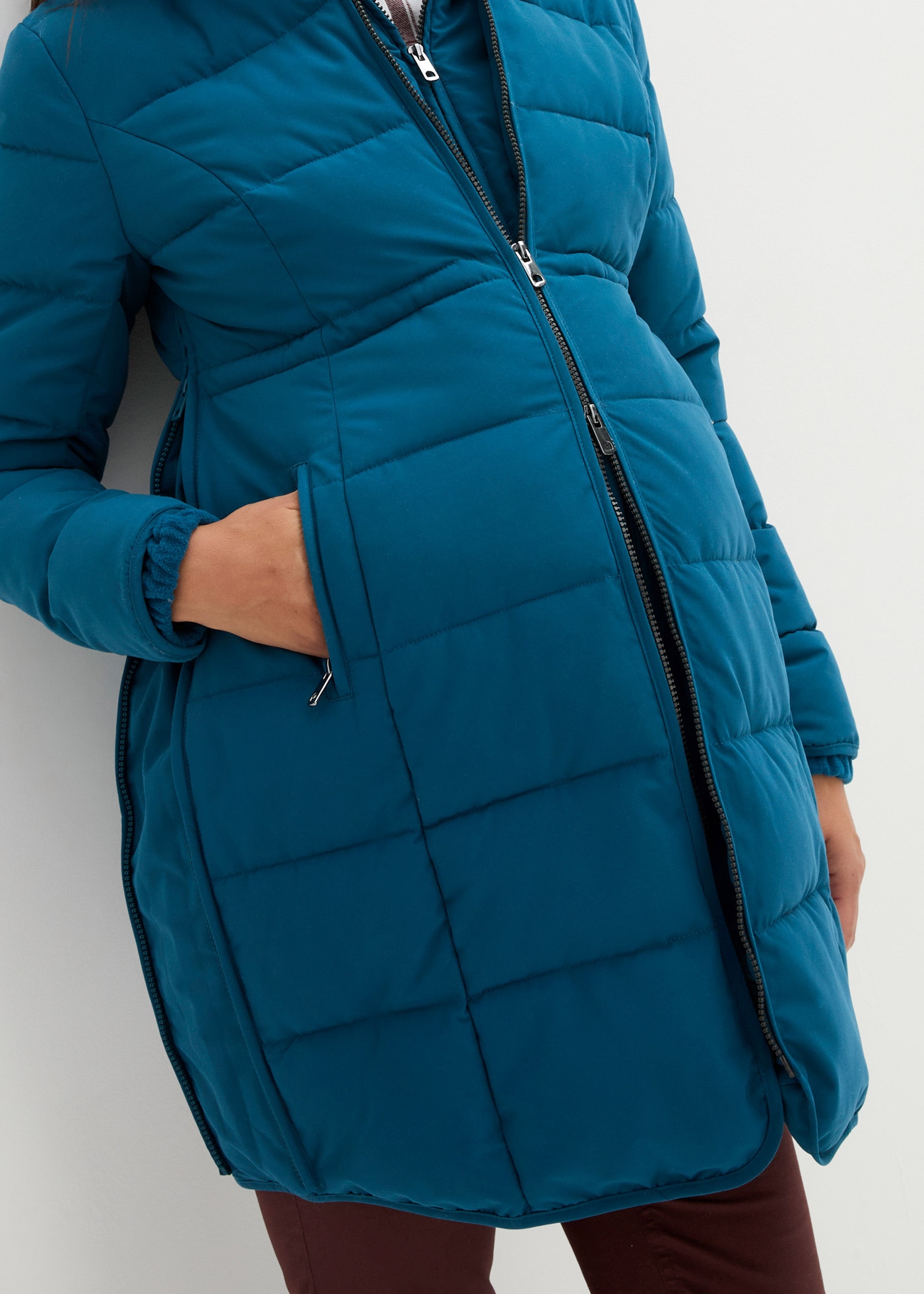 bonprix Umstandsjacke »3-in-1 warm wattierte Umstands- und Tragejacke« mit Kapuze 3-in-1 Tragefunktion für Schwangerschaft und Babytragen