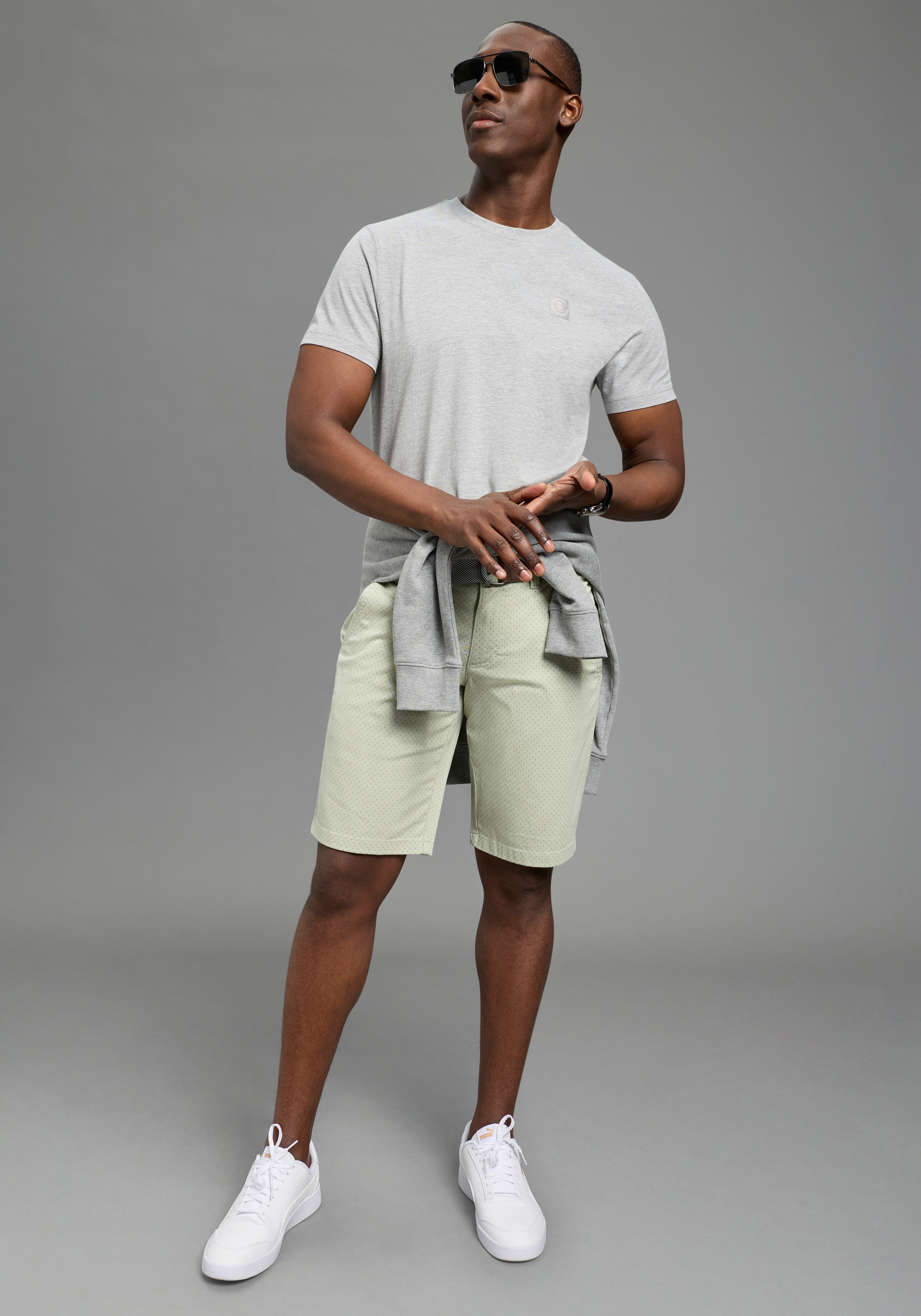 DELMAO Rundhalsshirt »Neue Kollektion!« 2er-Pack,  normale Passform, kurzarm, mit Rundhalsausschnitt, bedruckt