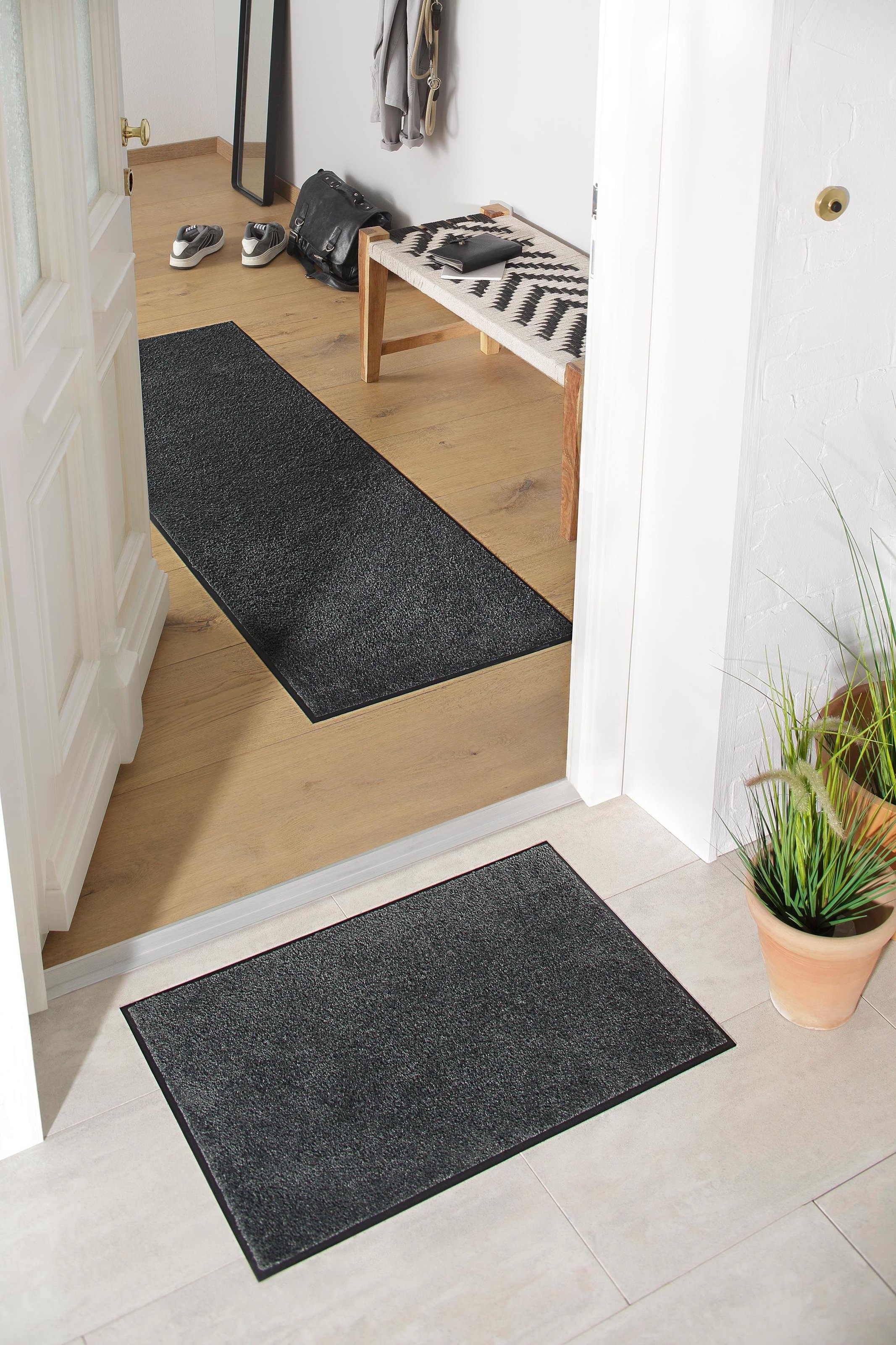 my home Fußmatte »Lavea«, rechteckig, 9 mm Höhe, Schmutzfangmatte, Uni-Farben, In- und Outdoor-Teppich, waschbar