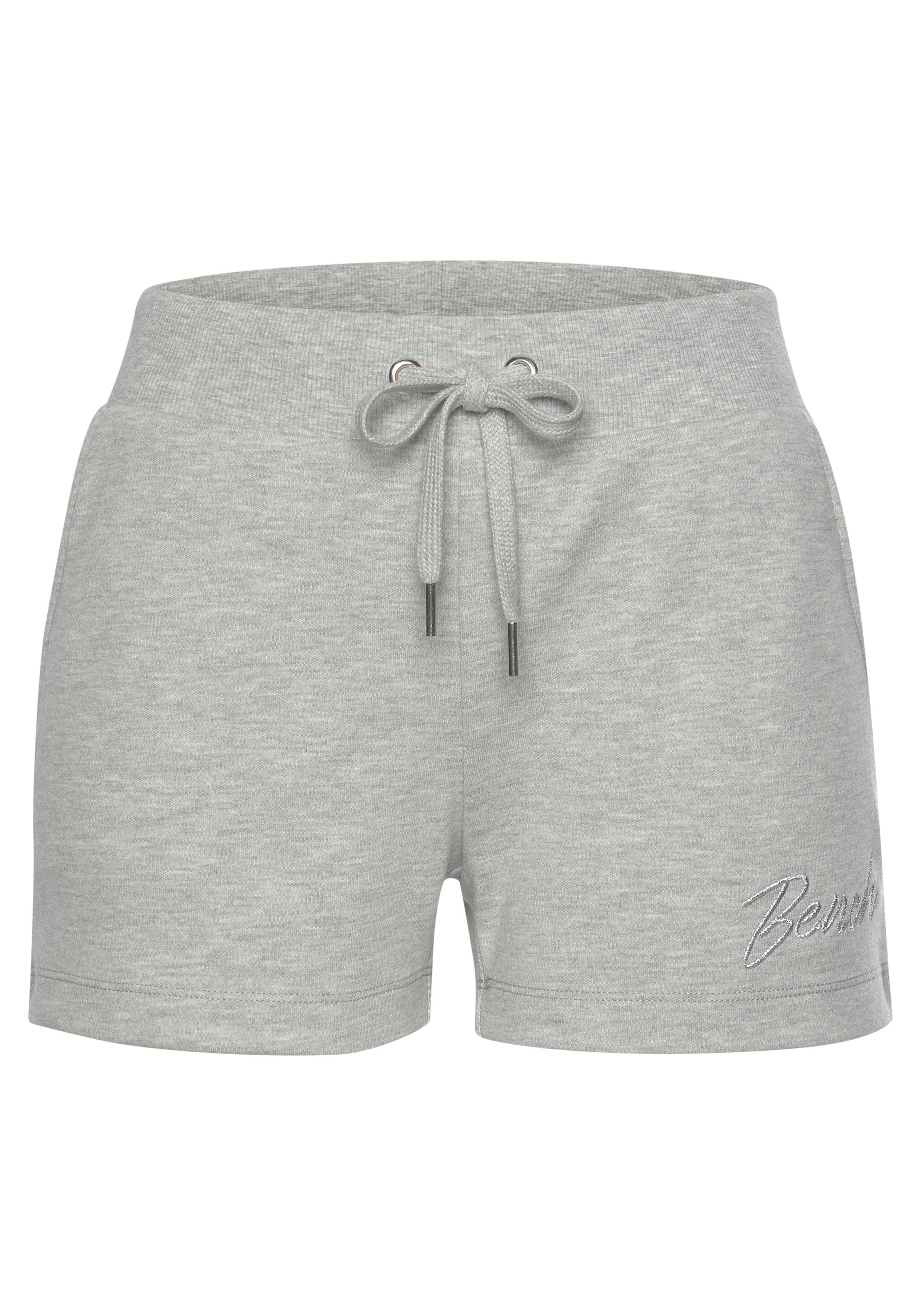 Bench. Loungewear Relaxshorts  mit kleiner glänzenden Logostickerei, Loungeanzug