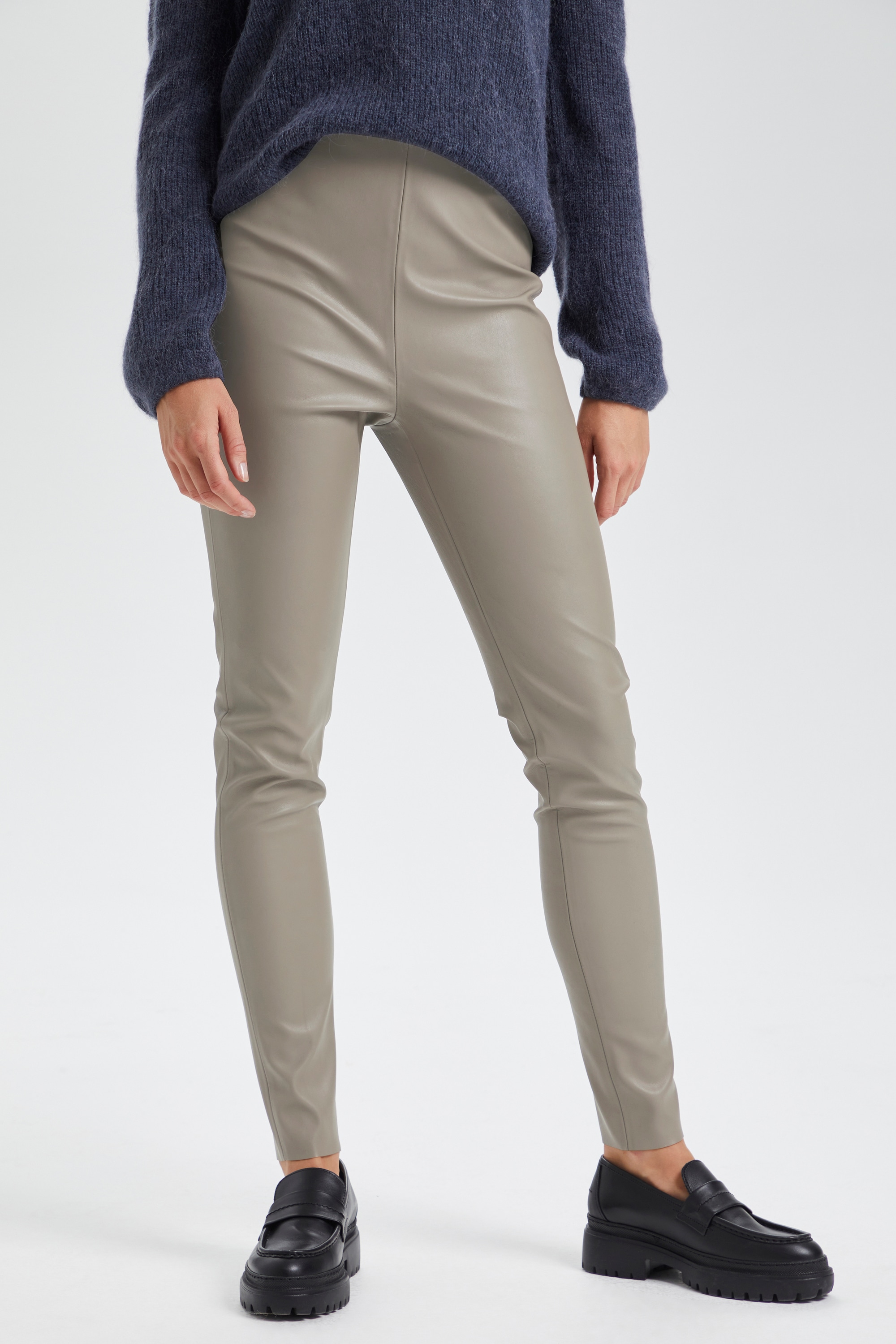 SOAKED IN LUXURY Leggings »Leggings SLKaylee«