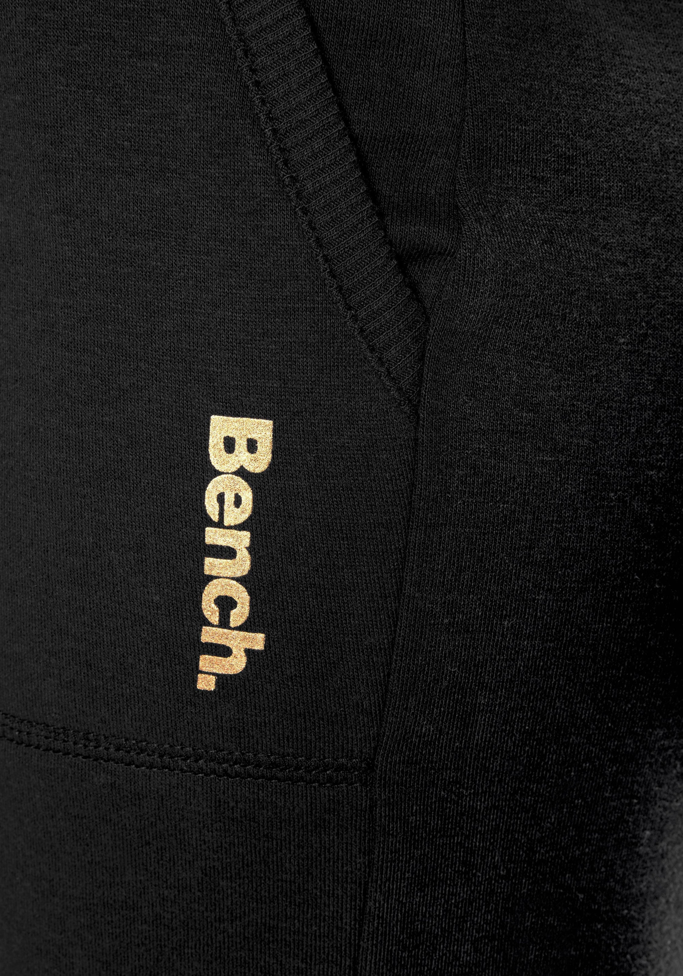 Bench. Loungewear Loungehose, mit aufgesetzten Taschen, Loungewear