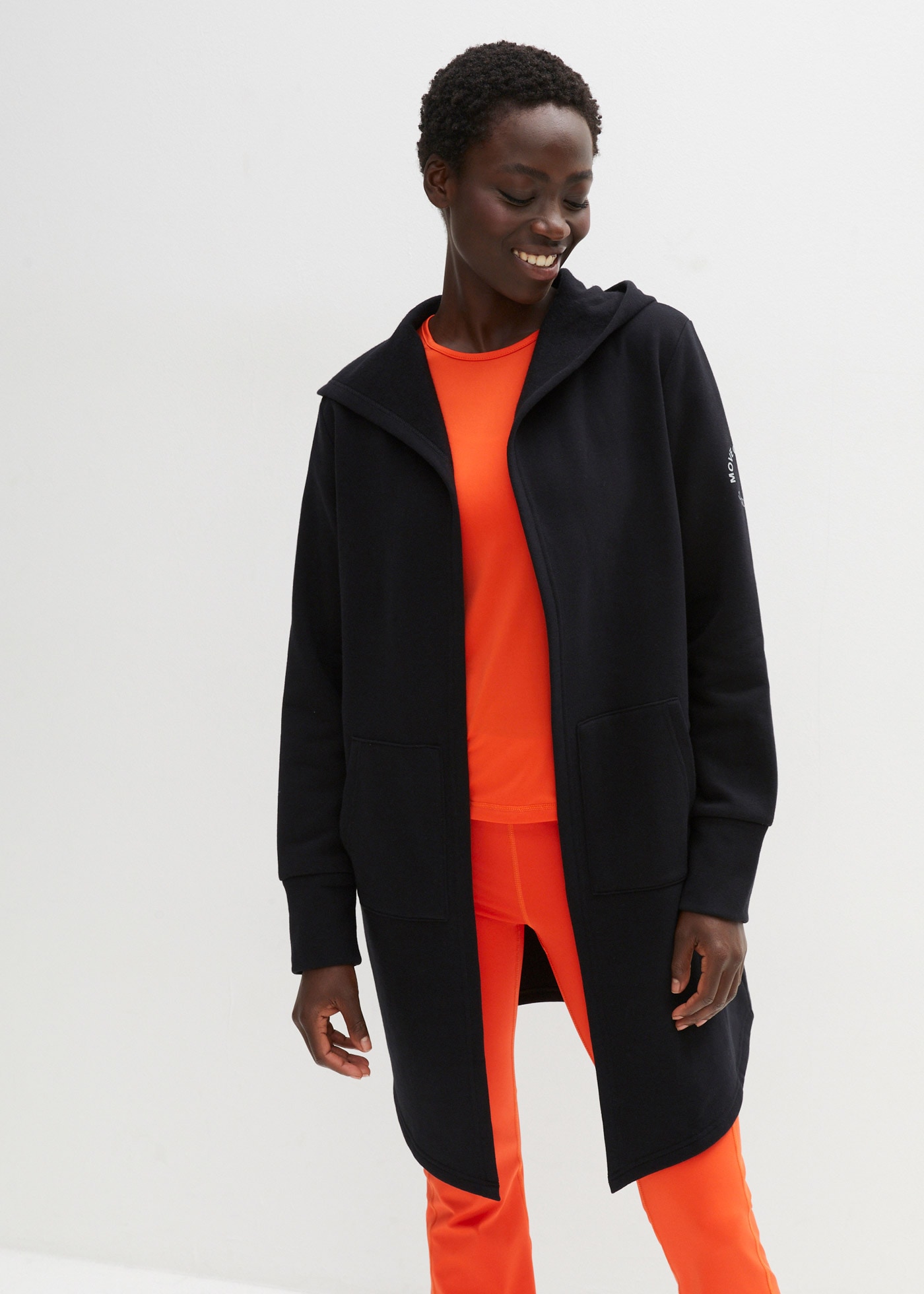 bonprix Sweatjacke »Long-Sweatjacke« mit Nahtreißverschluss, aus Baumwolle und Polyester