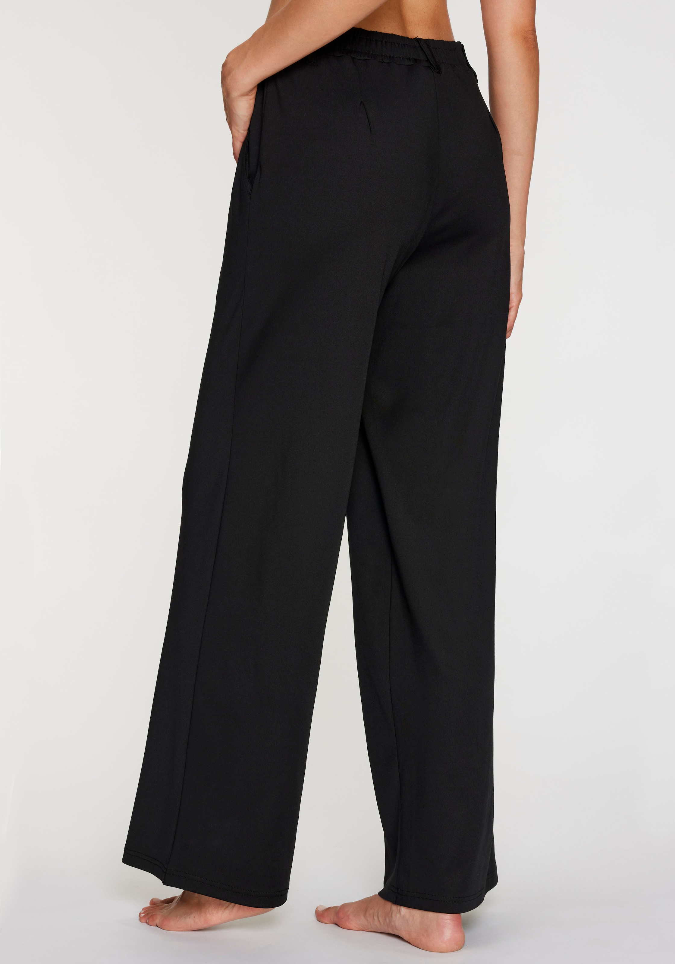 H.I.S Palazzohose, mit weitem Bein und kleinen Falten am Bündchen, Loungewear