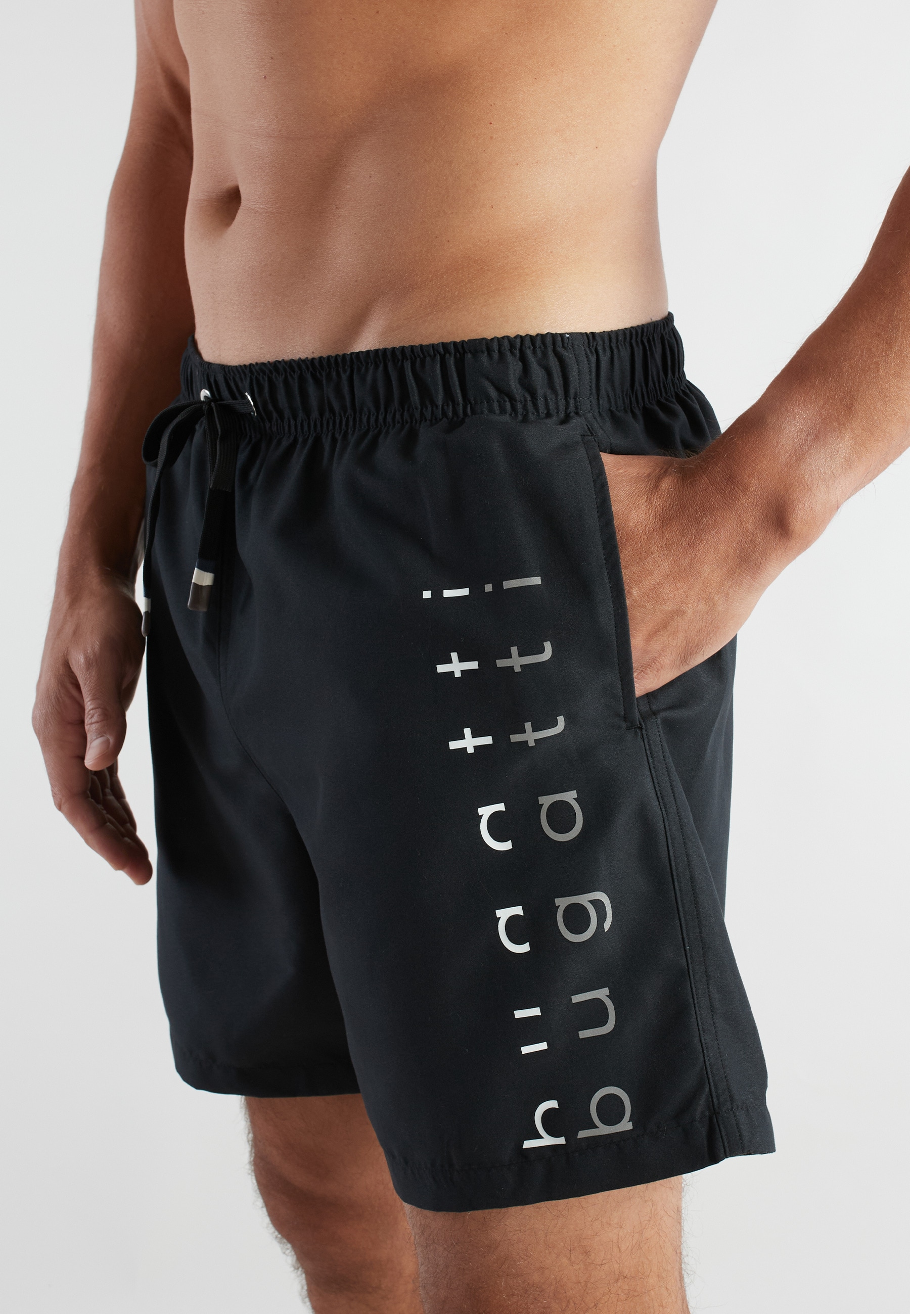 bugatti Badeshorts basic, mit Logodruck, mit Kordelzug, bequem