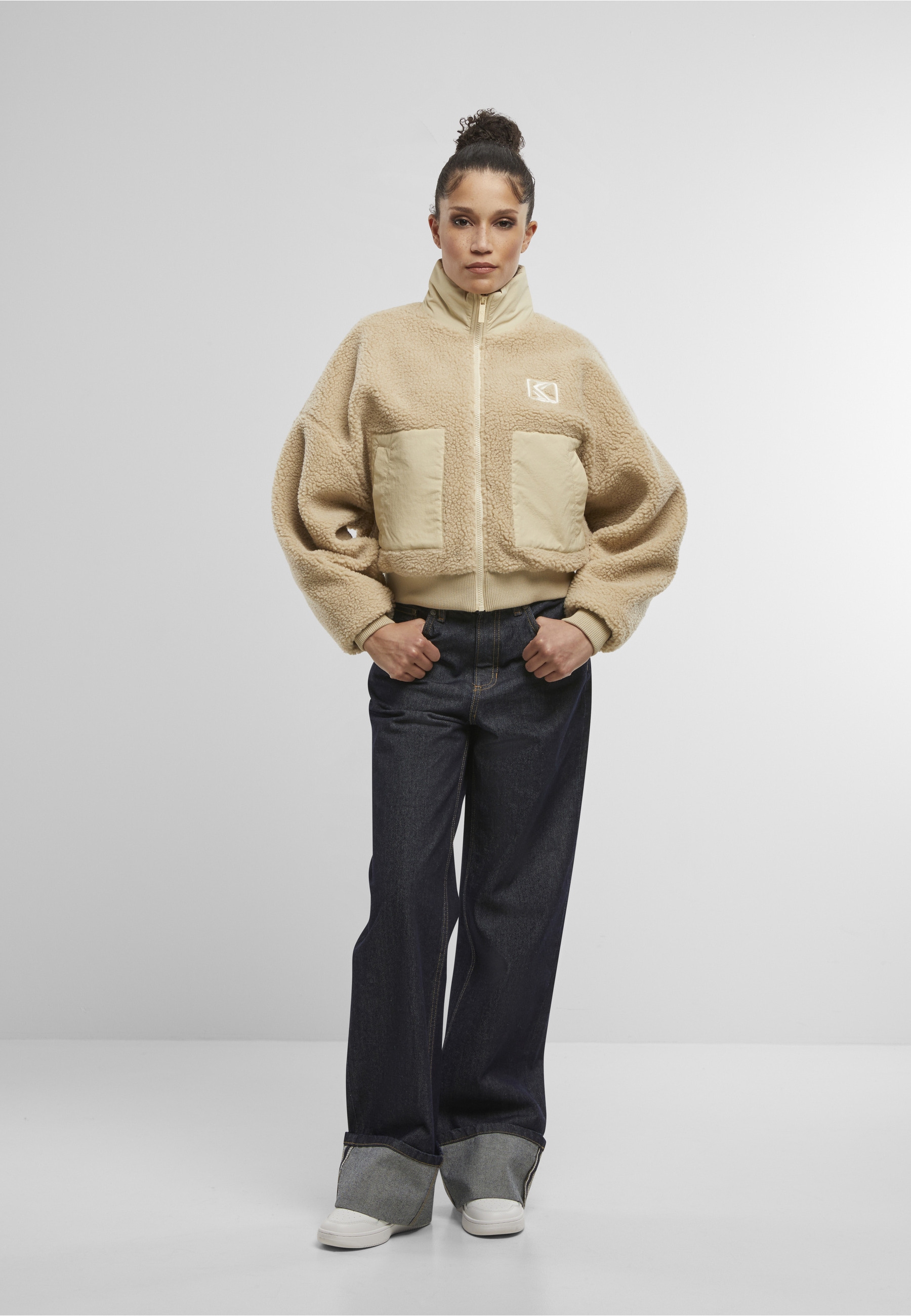 Karl Kani Bomberjacke »Karl Kani OG Crop Teddy Bomber Jacket« 1 Stk. tlg. ohne Kapuze