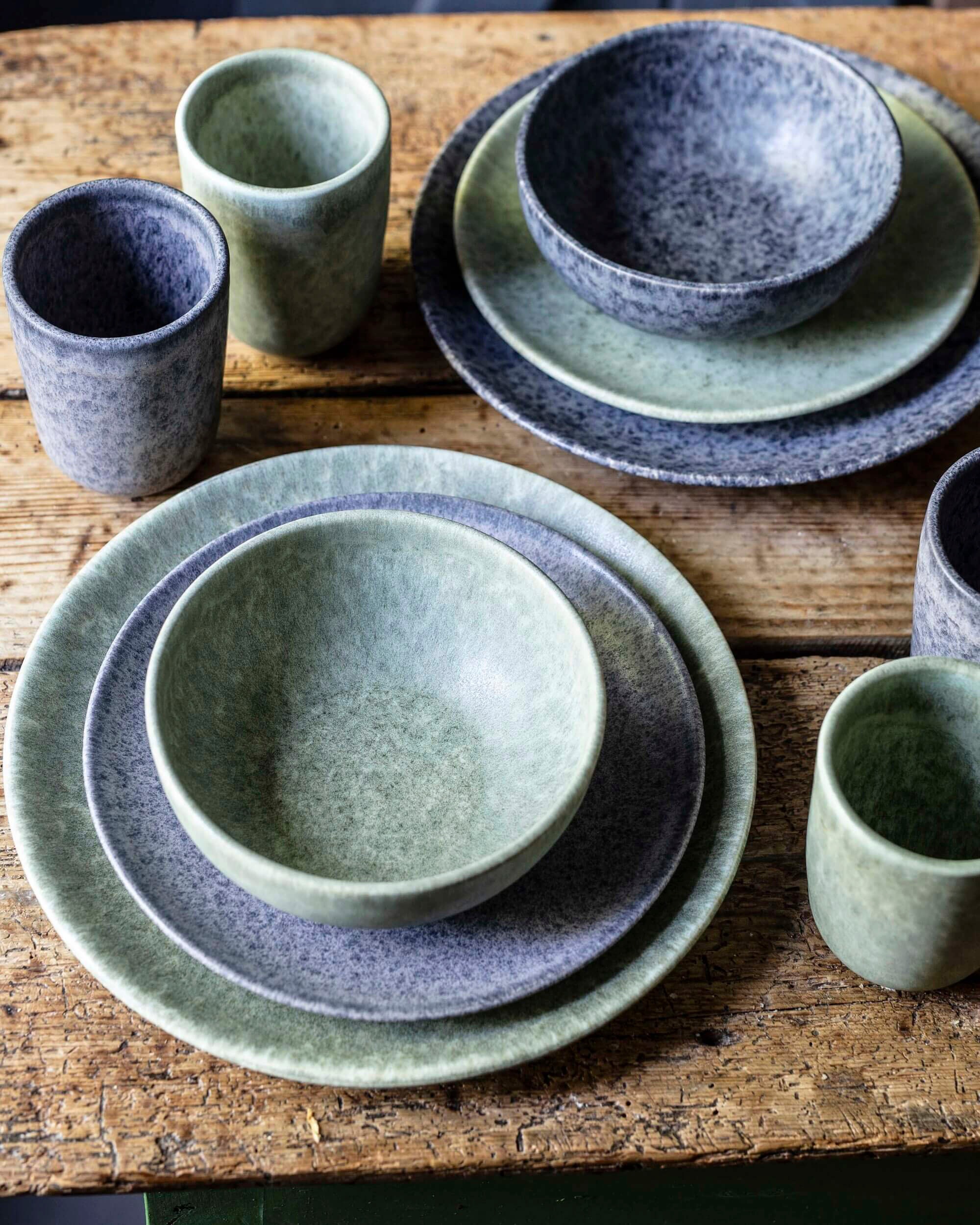 gipfelstück Becher »Moos'n'Stein« Scandi-Style, Reaktivglasur, jedes Stück ein Unikat, 4-teilig