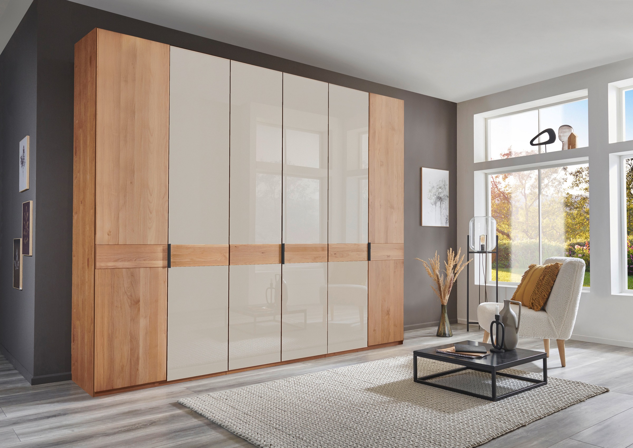 WIEMANN Kleiderschrank "Cardiff, Massivholztüren in Kombination mit Glas- o günstig online kaufen