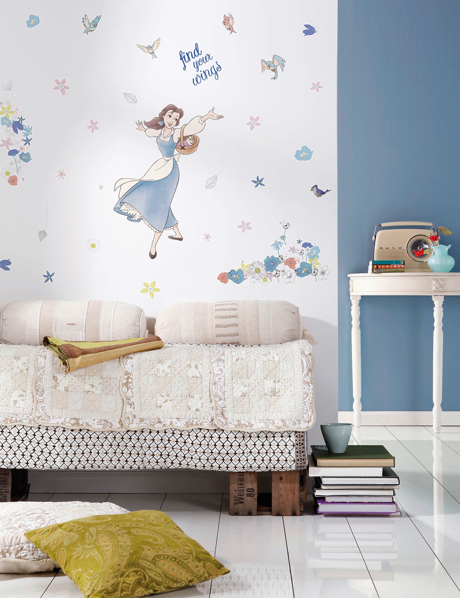 Komar Wandtattoo »Belle find your Wings - Größe 50 x 70 cm«, (34 St.), selbstklebend, Wandsticker, Kinderzimmer