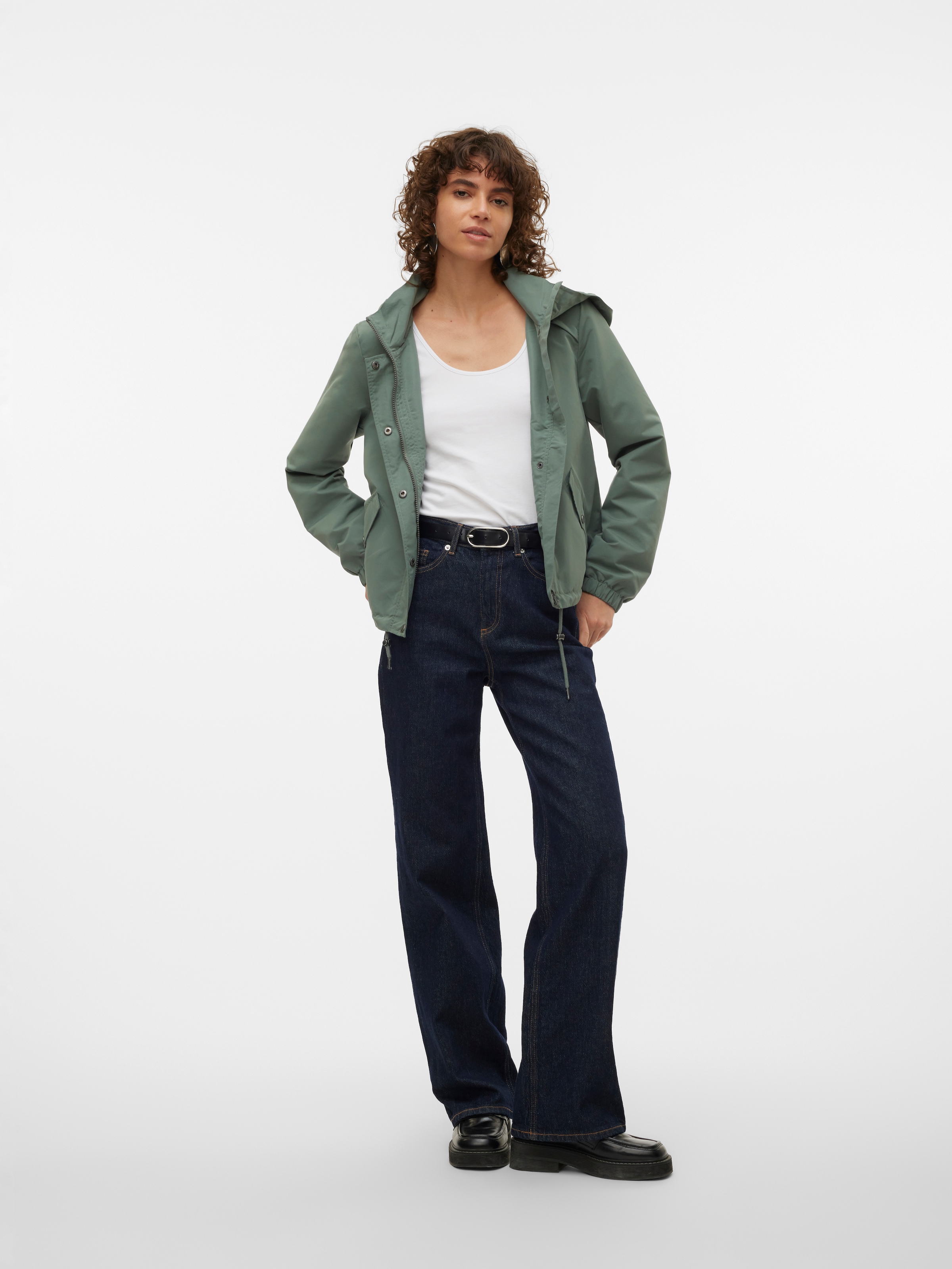 Vero Moda Parka »VMZOA SHORT PARKA NOOS« mit Kapuze Kunstfaser