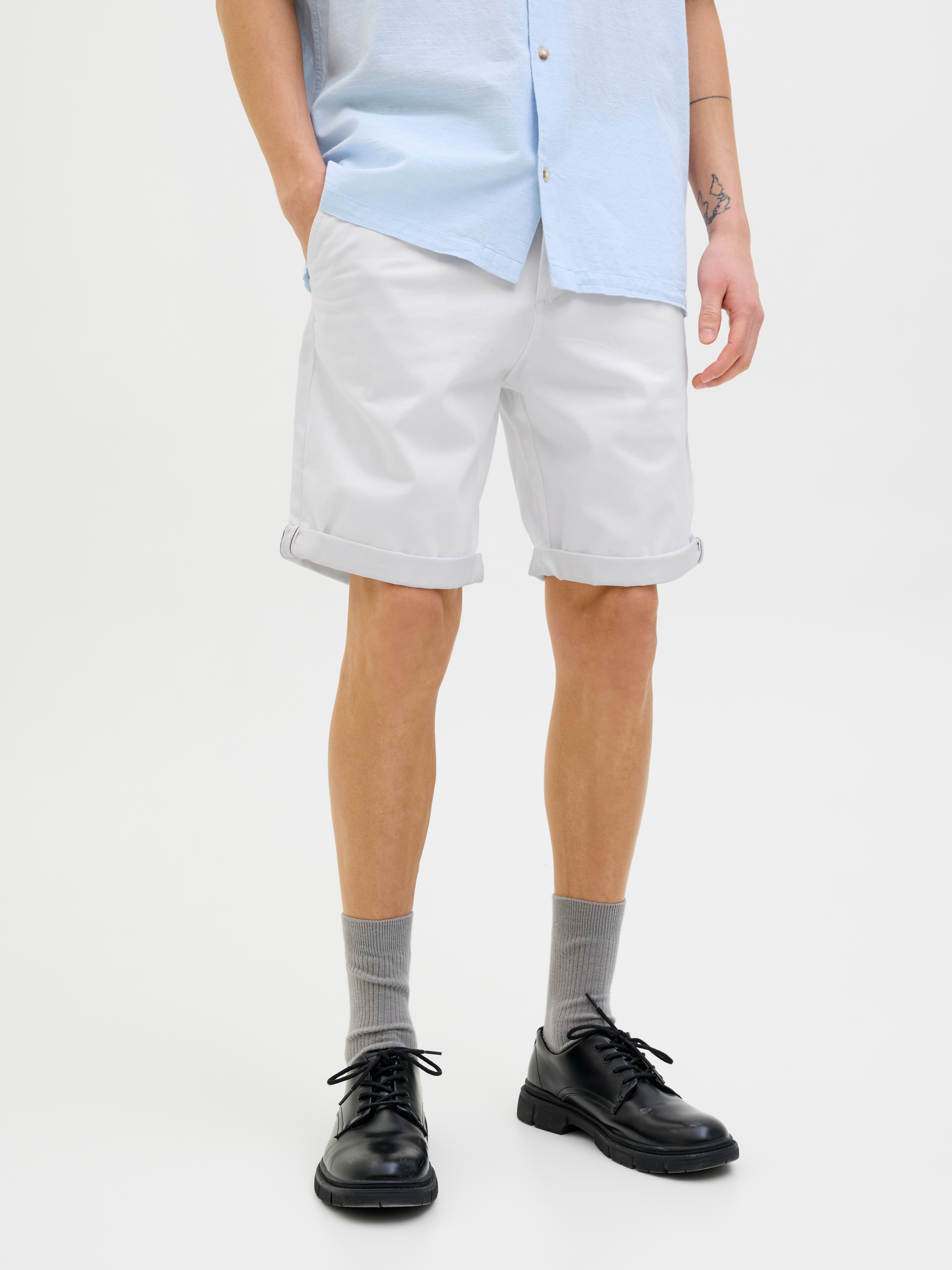 Jack & Jones Chinoshorts »JPSTBOWIE JJSHORTS S«, mit Aufschlag