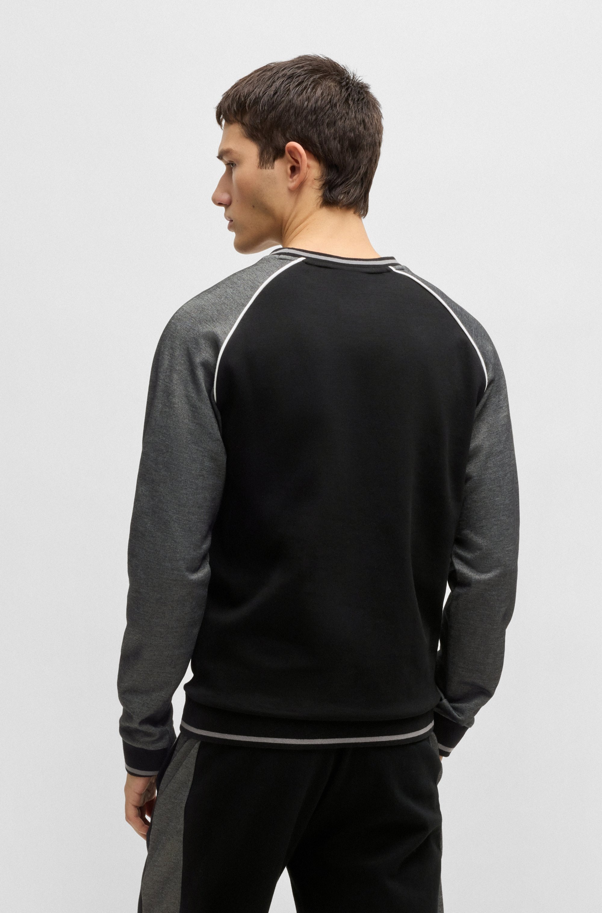 BOSS Sweatshirt, mit kontrastfarbenen Details