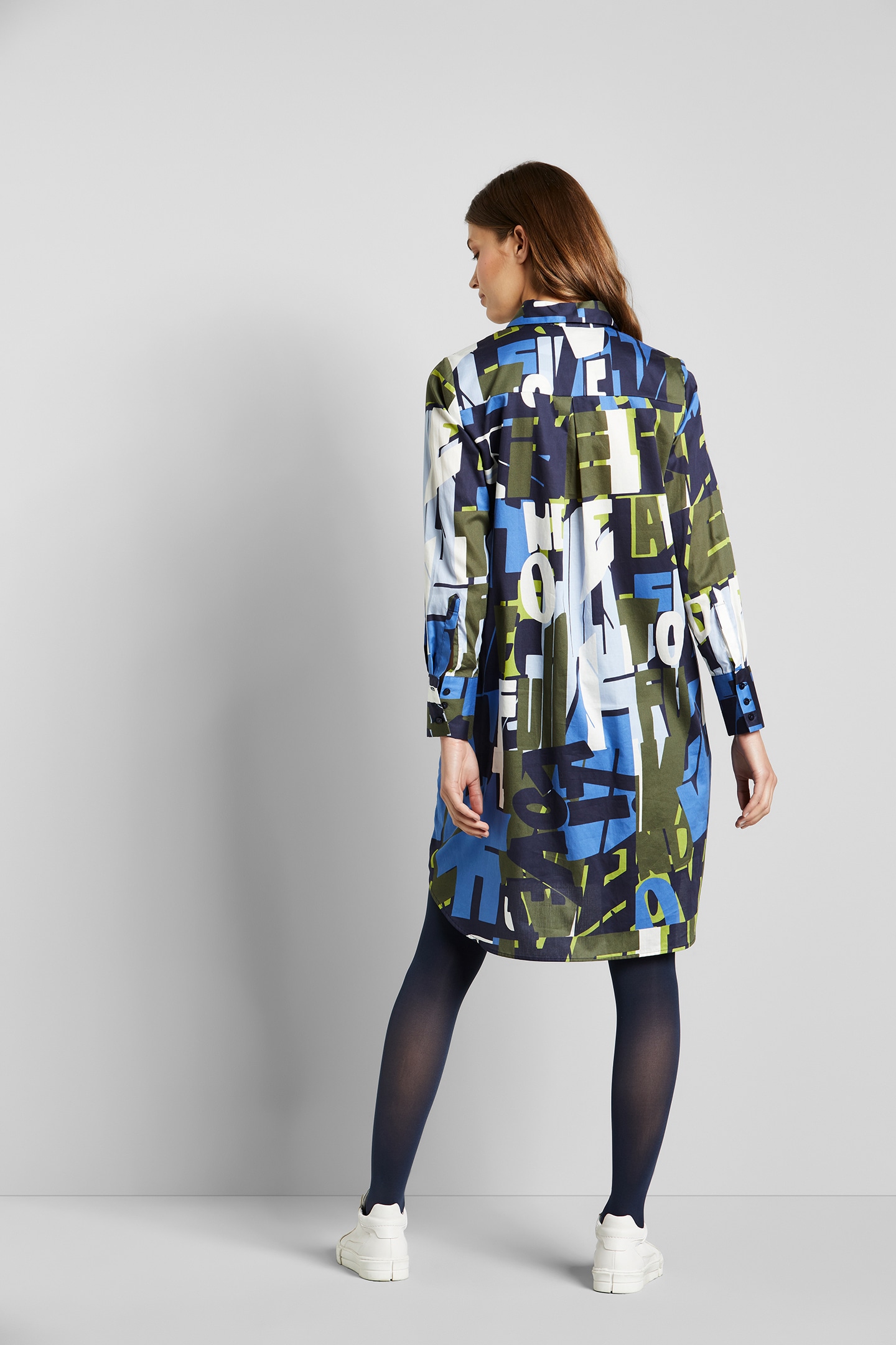 bugatti Hemdblusenkleid, mit Allover Buchstaben-Print