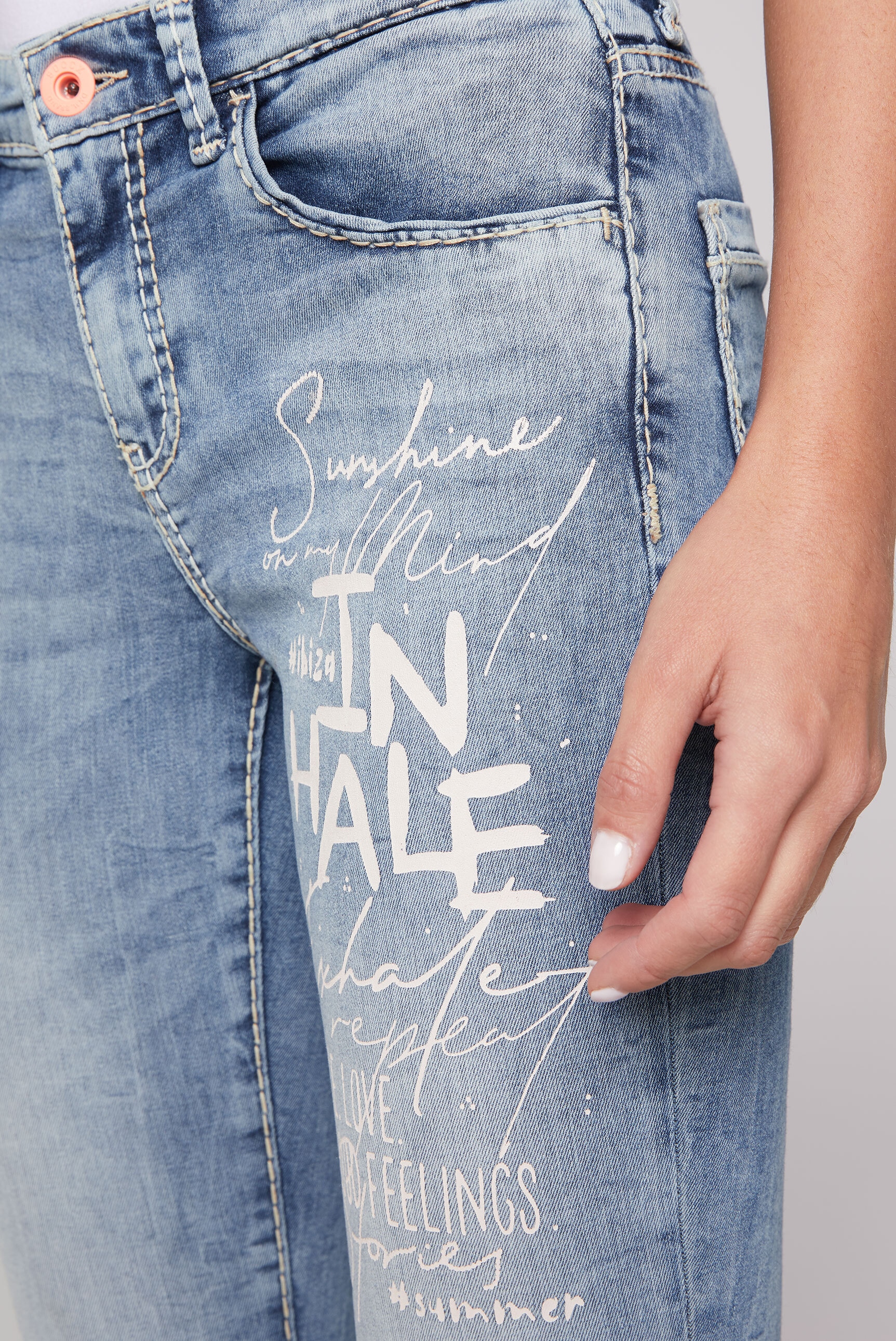 SOCCX Slim-fit-Jeans, mit verkürztem Bein