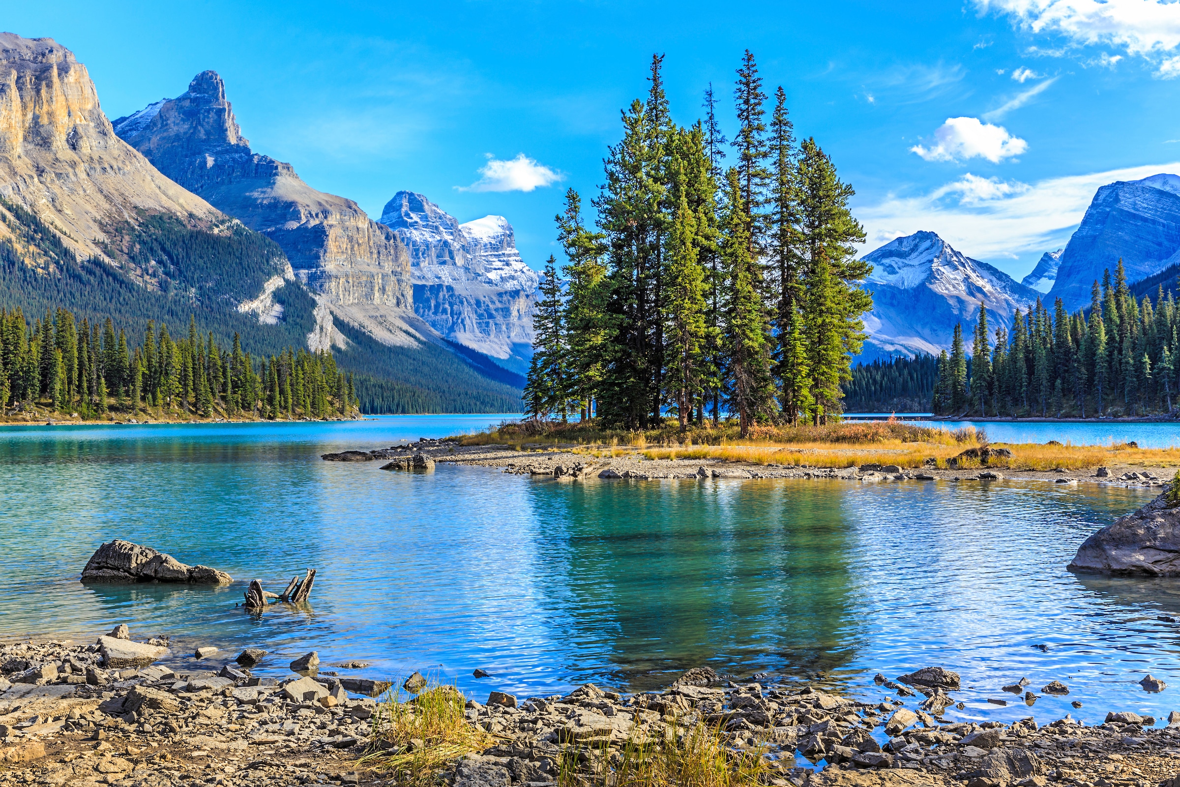 Papermoon Fototapete »Spirit Island in Maligne Lake« günstig online kaufen