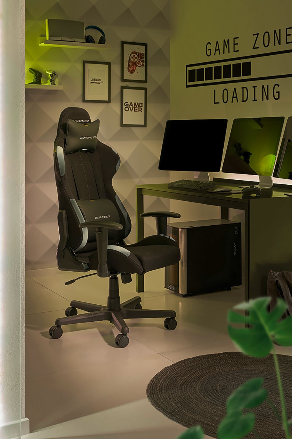 MCA furniture Gaming-Stuhl »DX Racer Formula Gamingchair«, (Set), 1 St., Stoff, Gaming,Racing,Design,Lordose,Kissen,Armlehne,drehbar,verstellbar