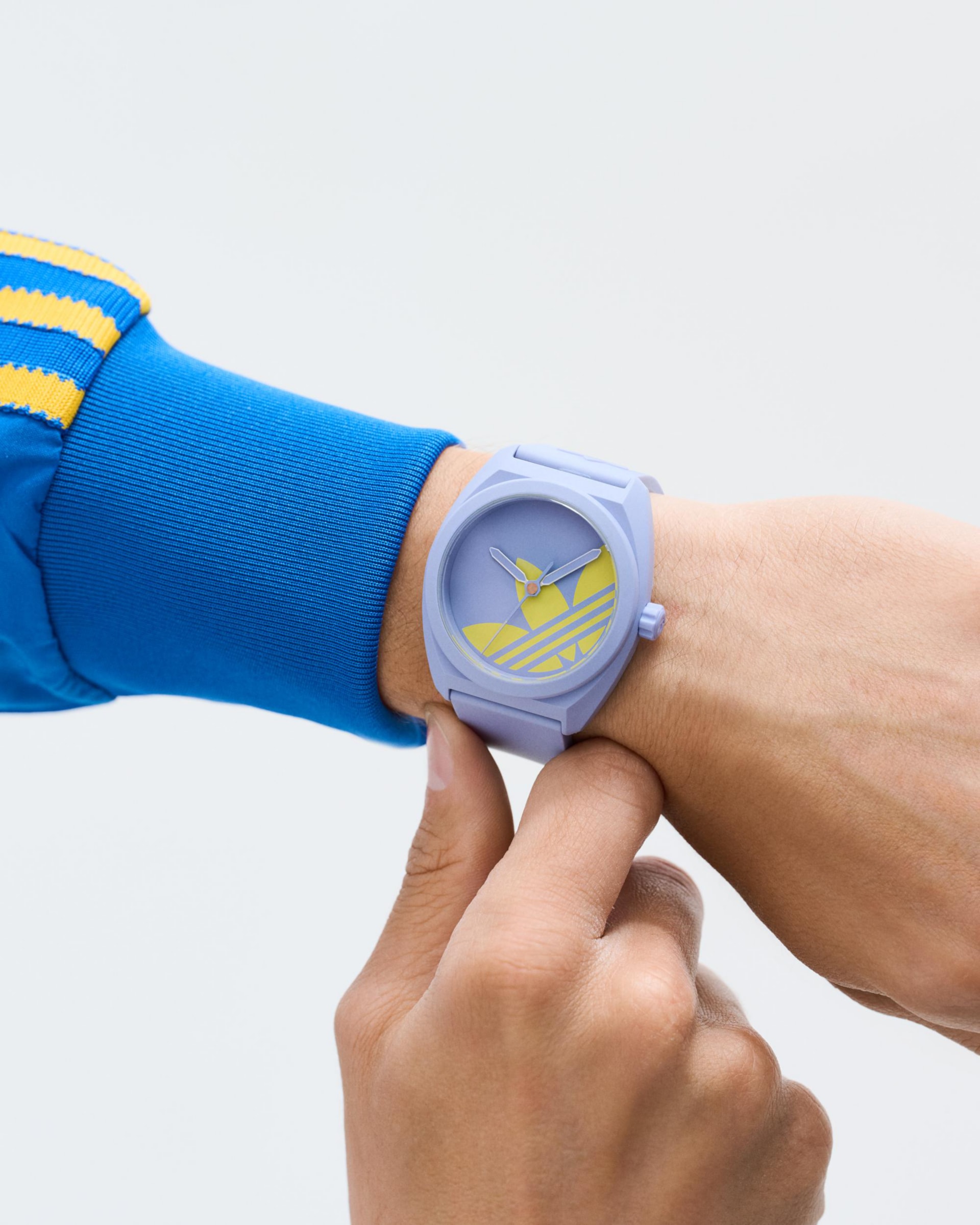 adidas Originals Quarzuhr »PROJECT THREE« Armbanduhr, Herrenuhr, Damenuhr, Polyurethanband, Mineralglas