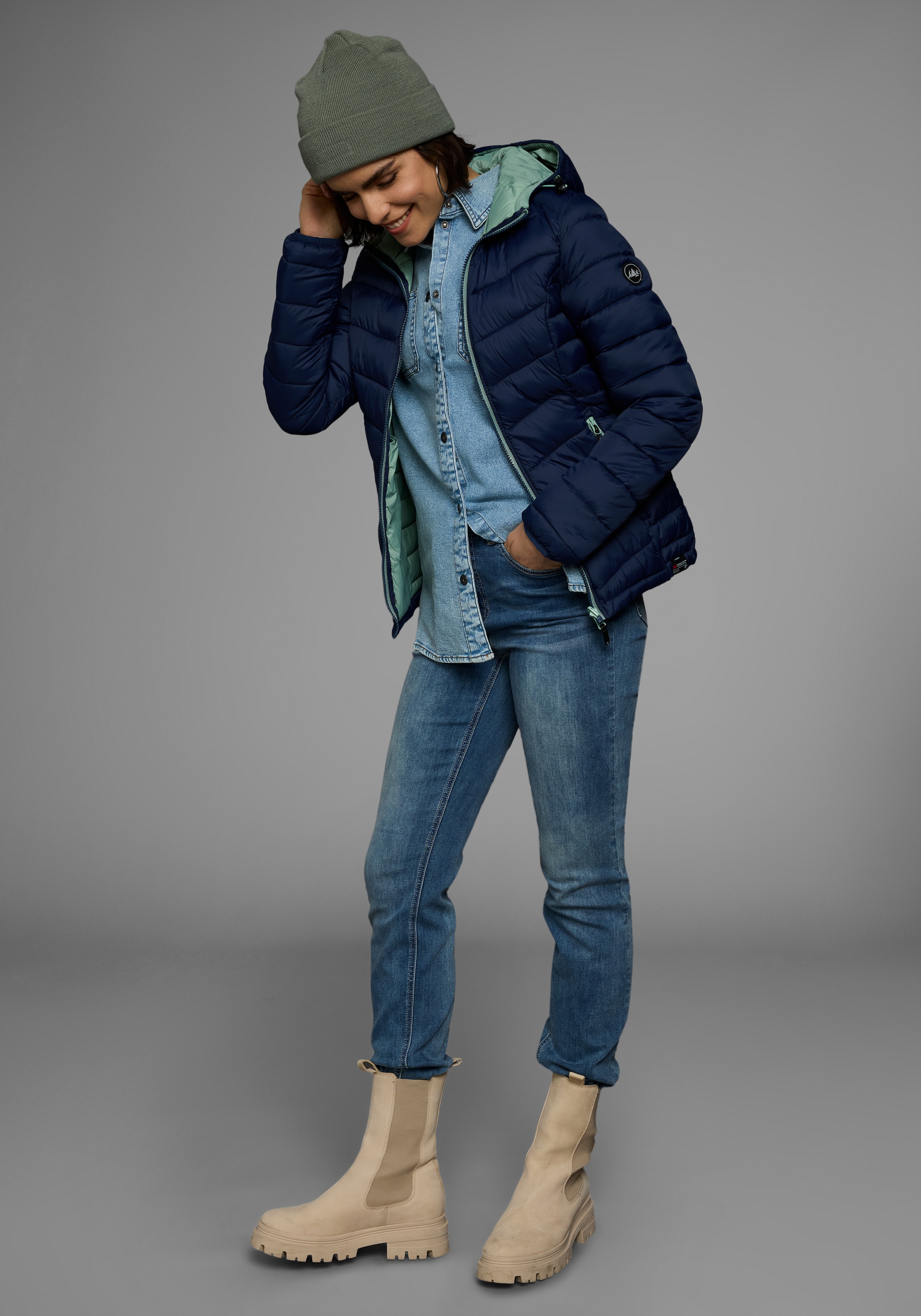 Polarino Steppjacke mit Kapuze Übergangsjacke für kühle Tage,  aus leichtem Webmaterial