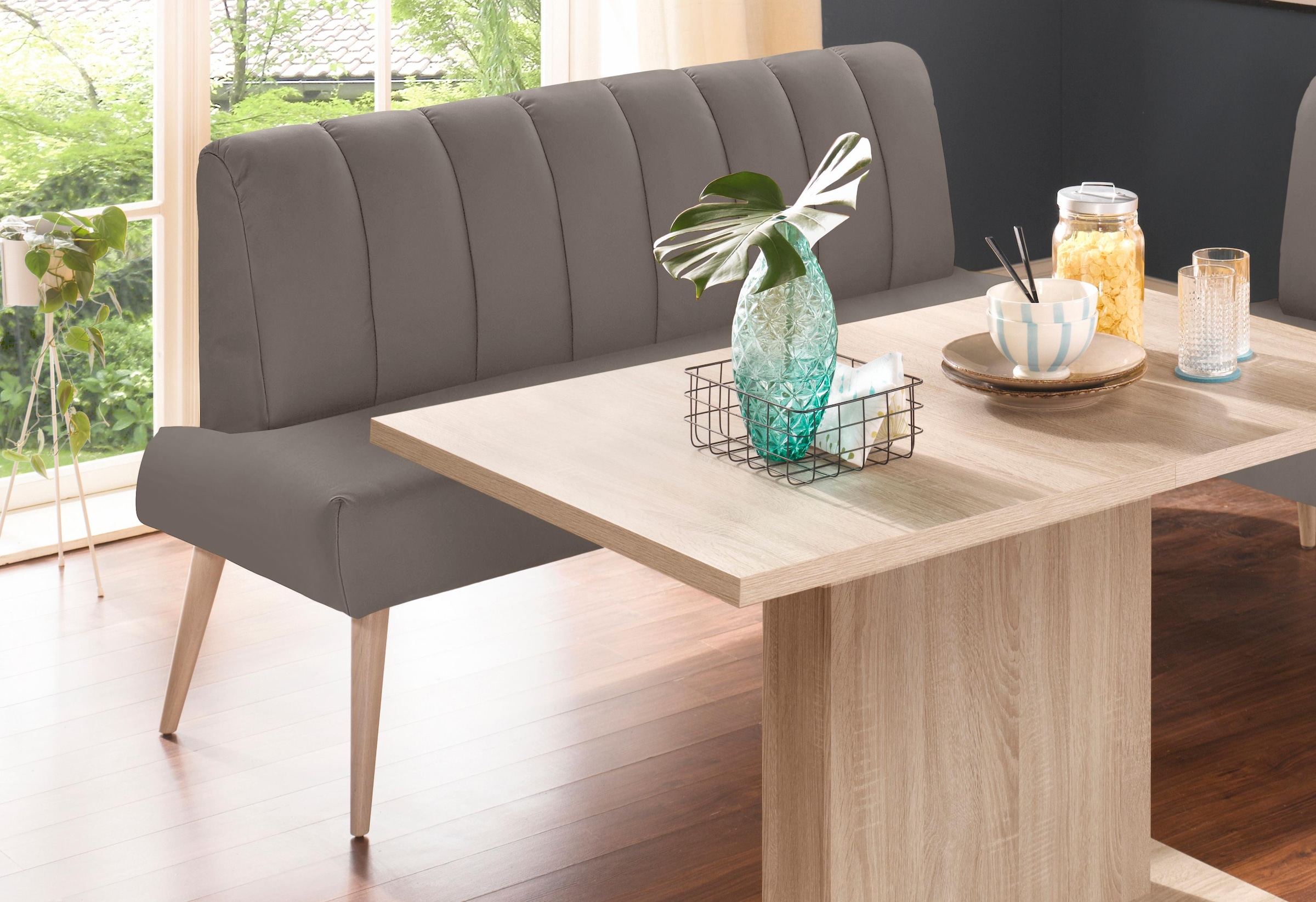 exxpo - sofa fashion Sitzbank »Costa, moderne Rückensteppung, bequem und elegant, hoher Holzfuß«, hochwertige Detailverarbeitung, Frei im Raum stellbar