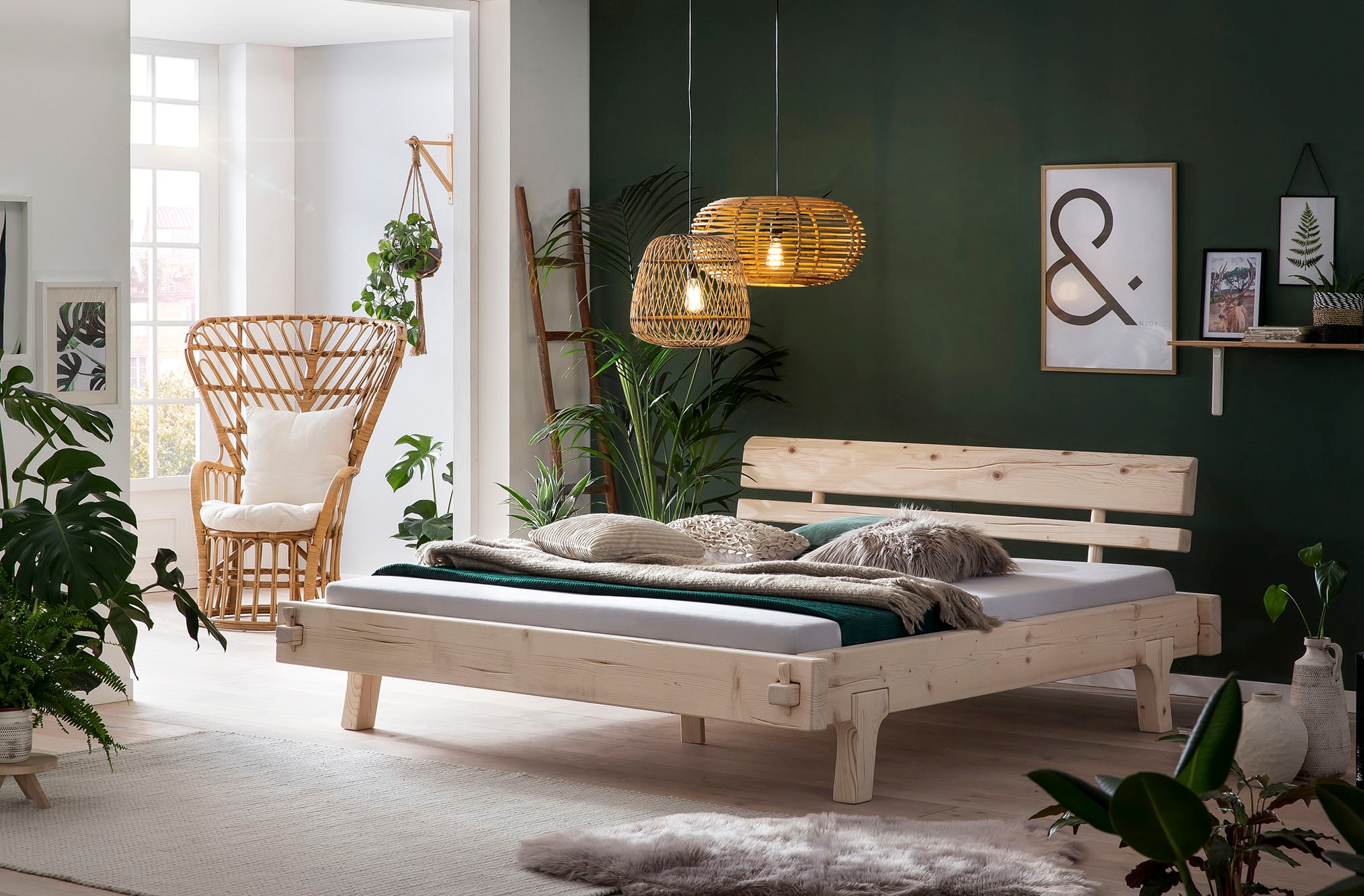 SalesFever Holzbett »Fügen Bett aus Naturholz«, Massives Fichten-Balkenbett günstig online kaufen