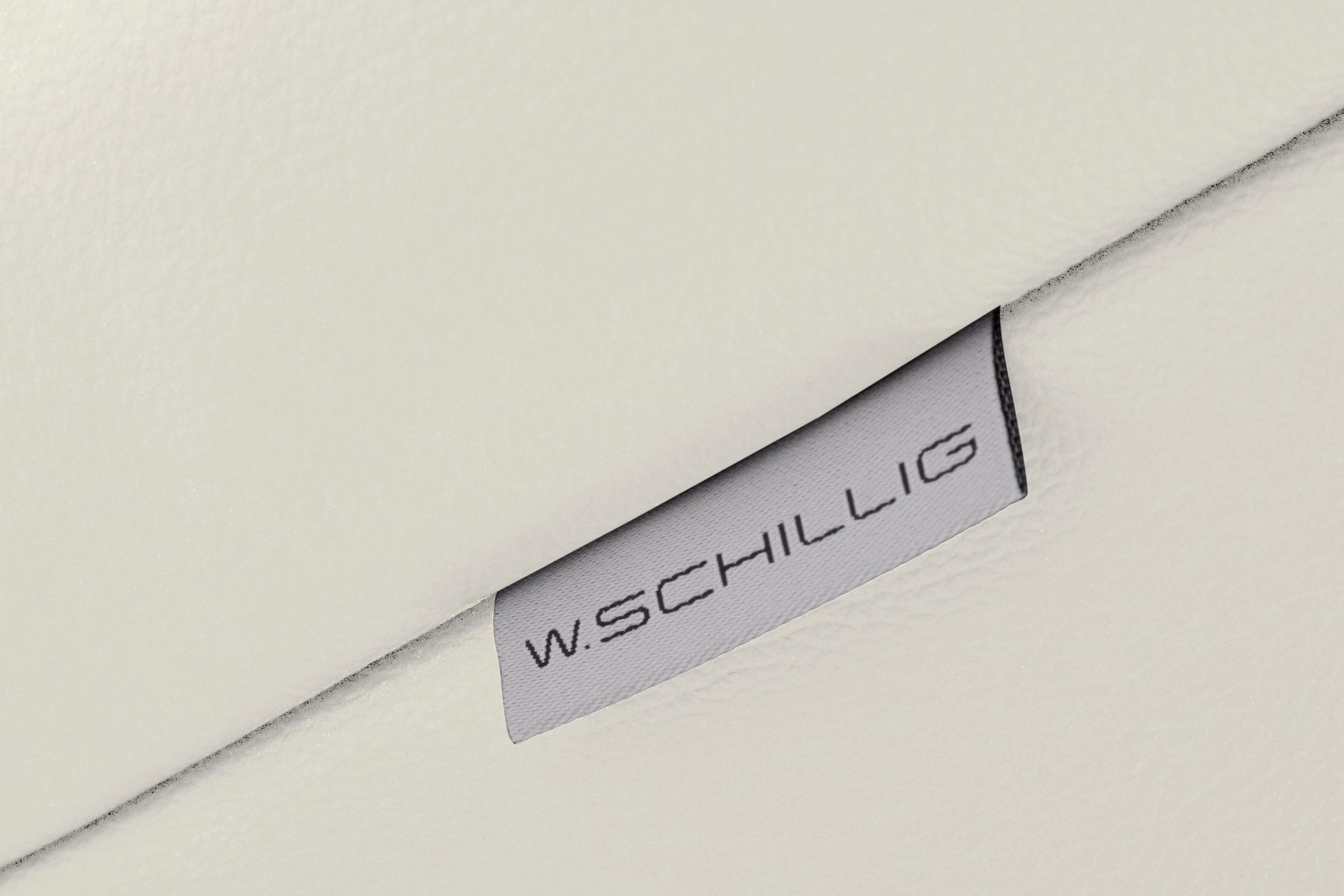 W.SCHILLIG 2-Sitzer »finn«, German Design Award 2016, Fußgestell Nussbaum natur, Breite 210 cm