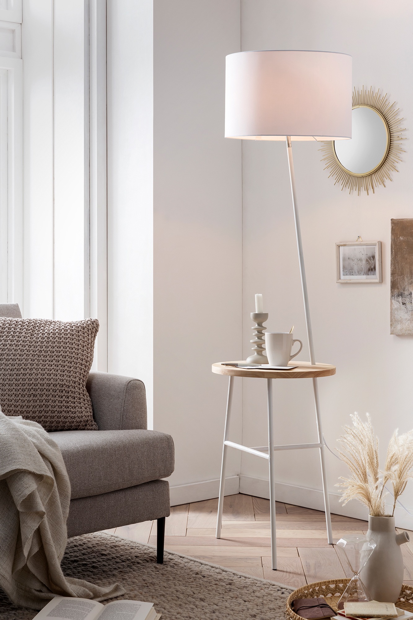 SalesFever Stehlampe »Afini« E27 1 Stk. mit Holztablett günstig online kaufen