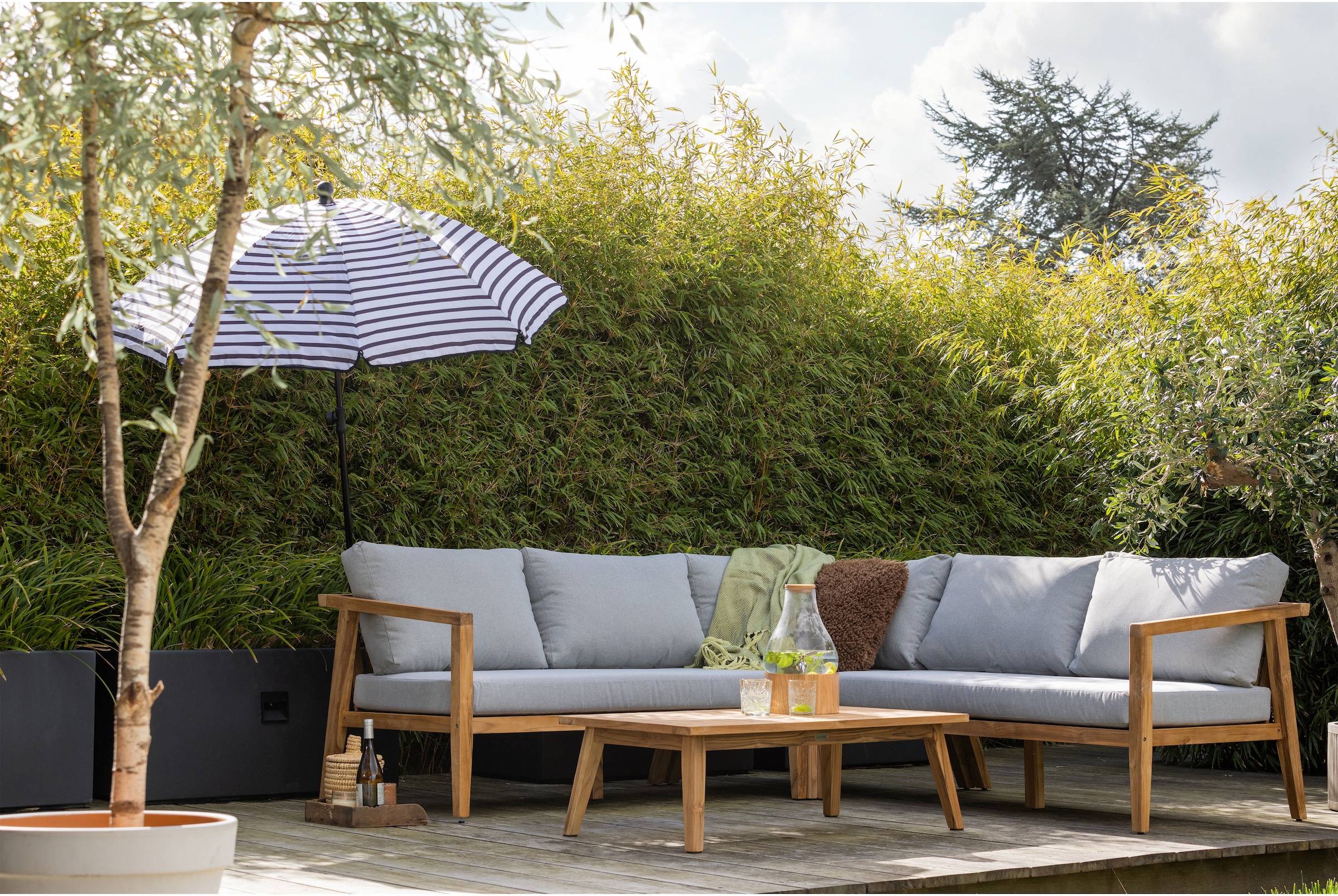 WOOOD Sitzgruppe »LUCCA LOUNGESET GARTEN TEAK INKL. KISSEN« 3 tlg. tlg.