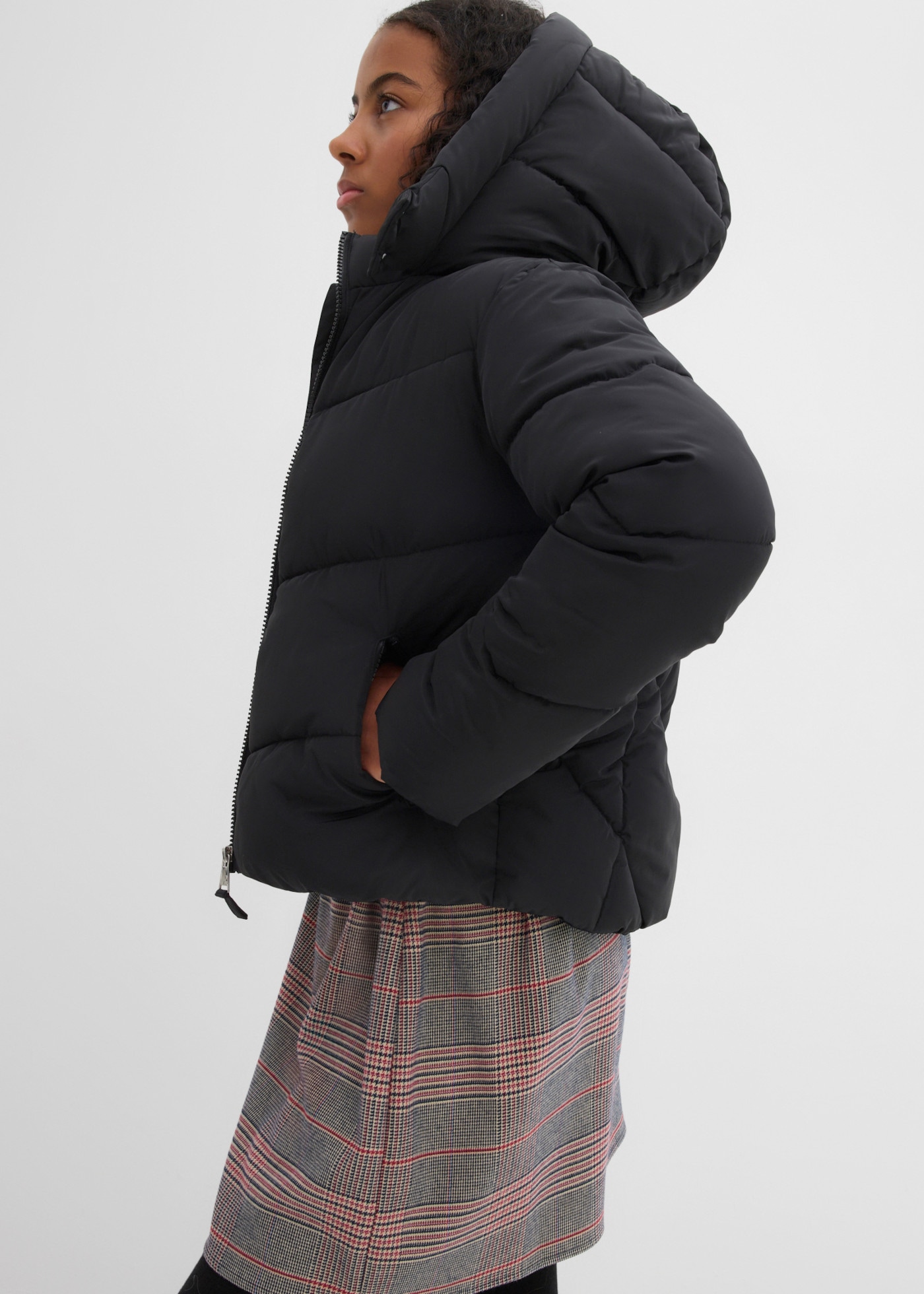 bonprix Winterjacke mit Kapuze, Regular Fit