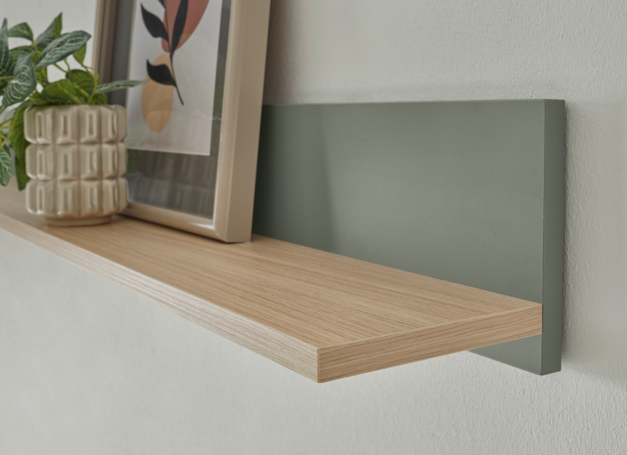 INOSIGN Wandregal »City/Giron, modernes Wandboard, Wandhalter mit Ablagefläche« vielseitig einsetzbares Hängeregal