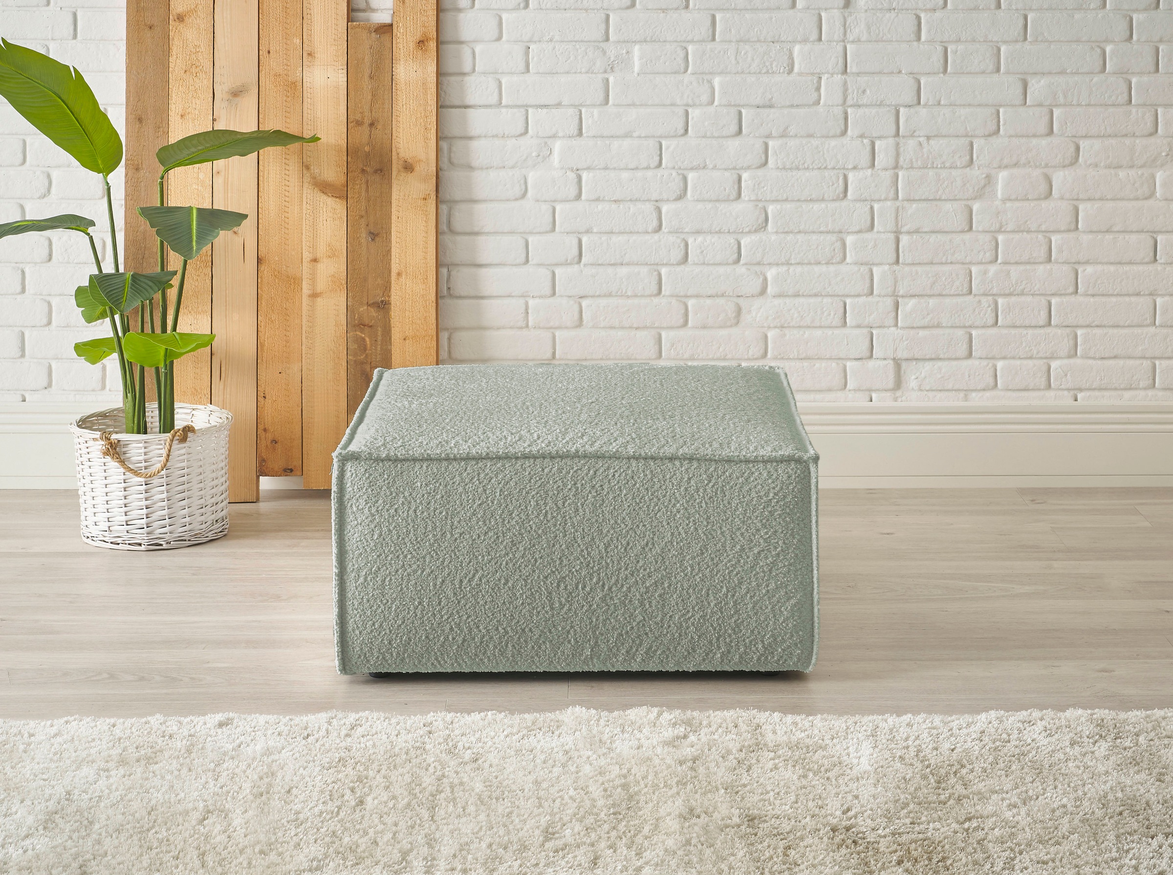andas Hocker »FINNLEY, Polsterhocker in Bouclé, Struktur fein u. Mega Cord günstig online kaufen