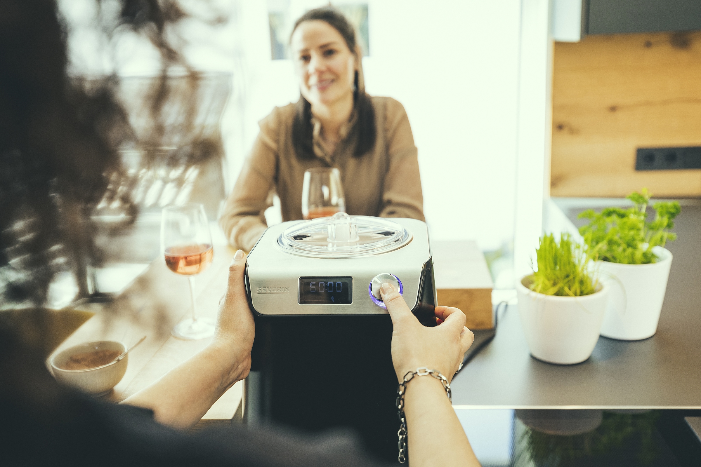 Severin Eismaschine »EZ 7407« 1,2 l 135 W inkl. automatischer keep-cooling-Funktion