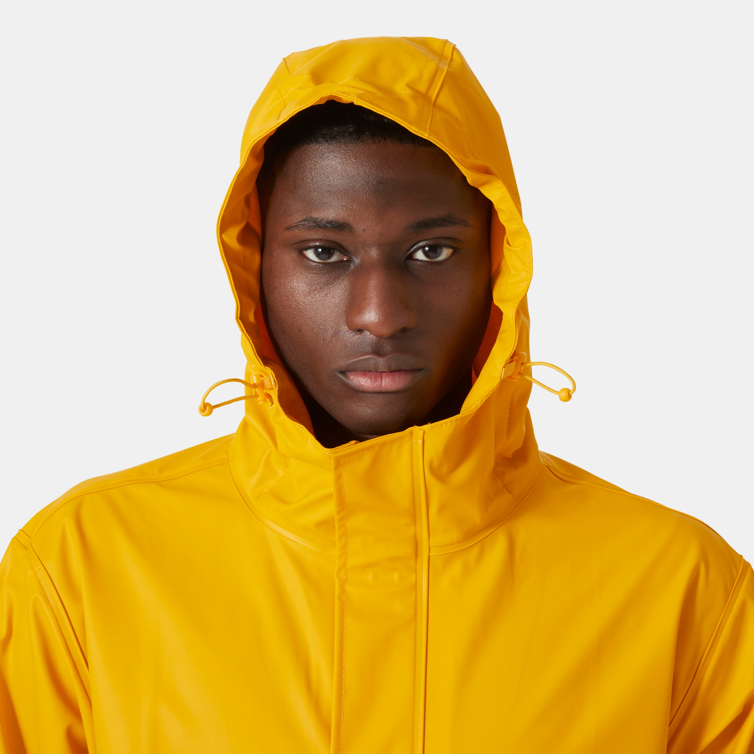 Helly Hansen Regenjacke »MOSS JACKET« mit Kapuze sportlicher Stil, mit wasserdichter Helox+®-Gewebetechnologie