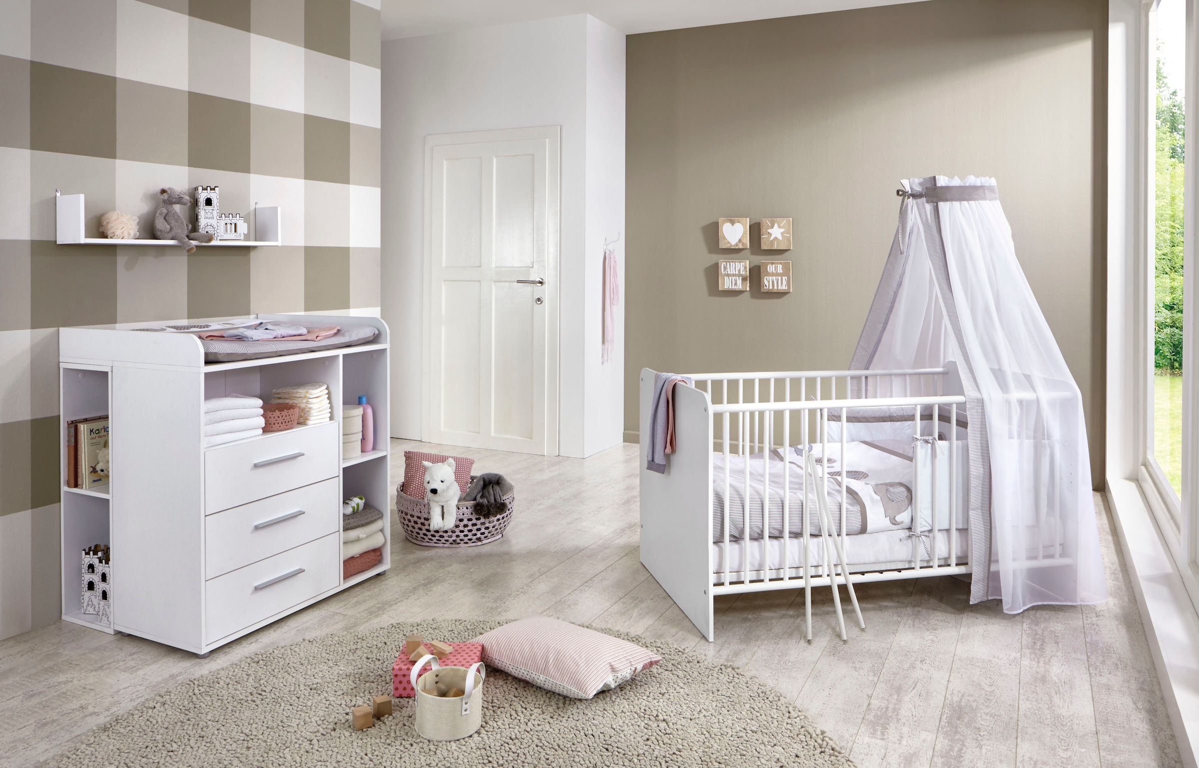 Mäusbacher Babyzimmer-Komplettset »Madrid«, (Set, bestellen Rechnung St., auf Wickelkommode, Kleiderschrank) 3 Bett