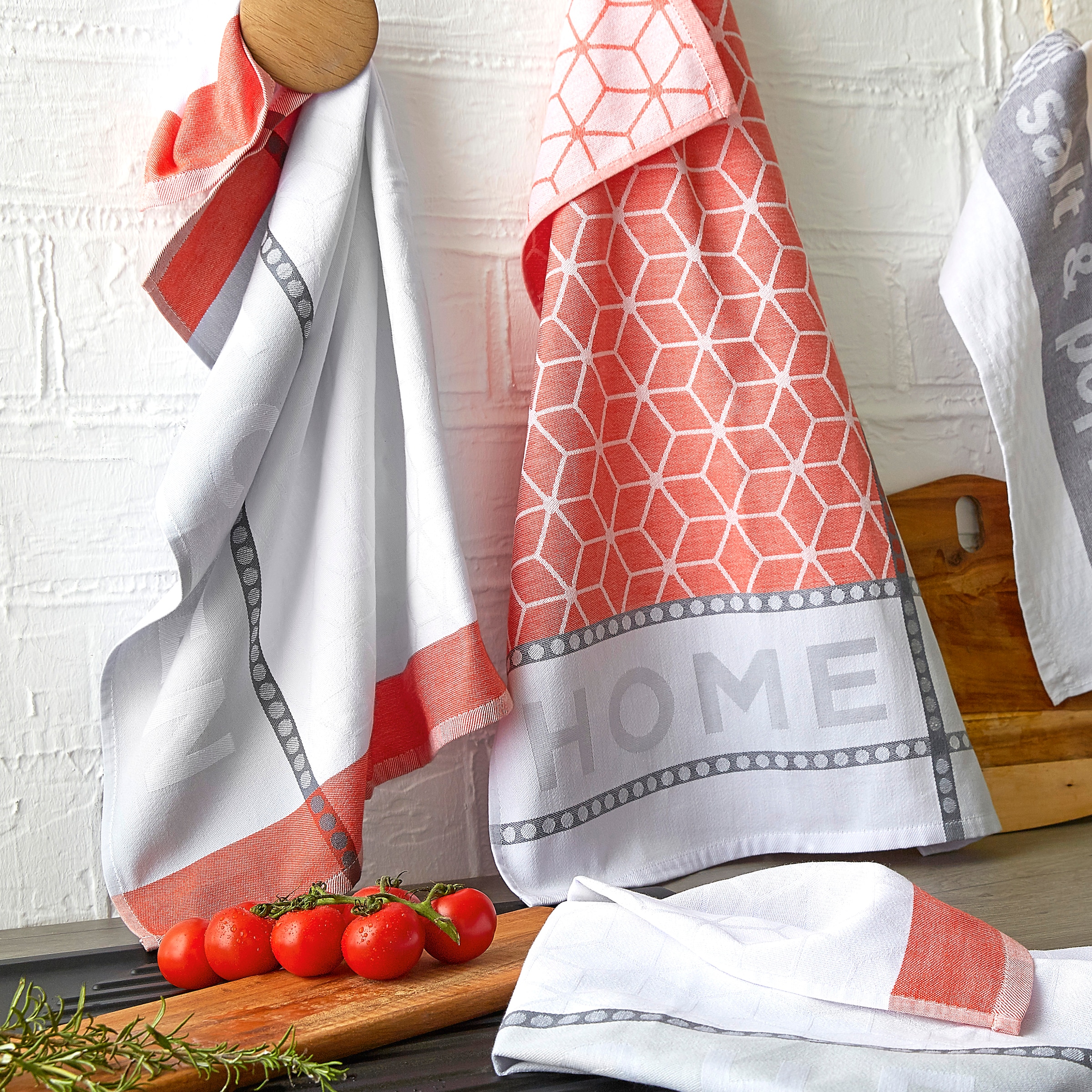 Dyckhoff Geschirrtuch »HOME & KITCHEN, Maße je Tuch ca. 50x70 cm, aus 100% Baumwolle« mit zwei verschiedenen Motiven