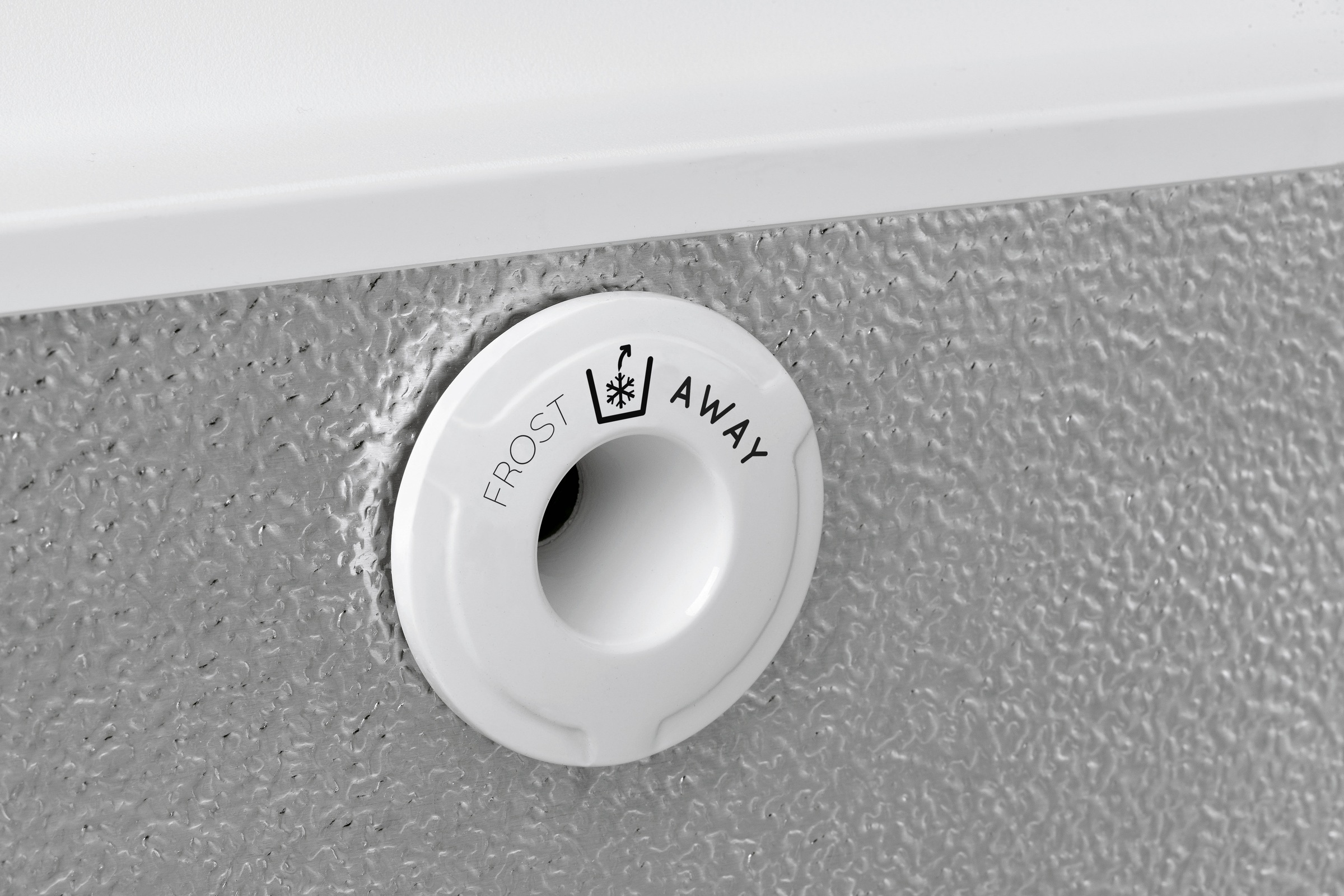 BAUKNECHT Gefriertruhe »GTE 608 FA 3«, 91,6 cm hoch, 140,5 cm breit, FrostAway