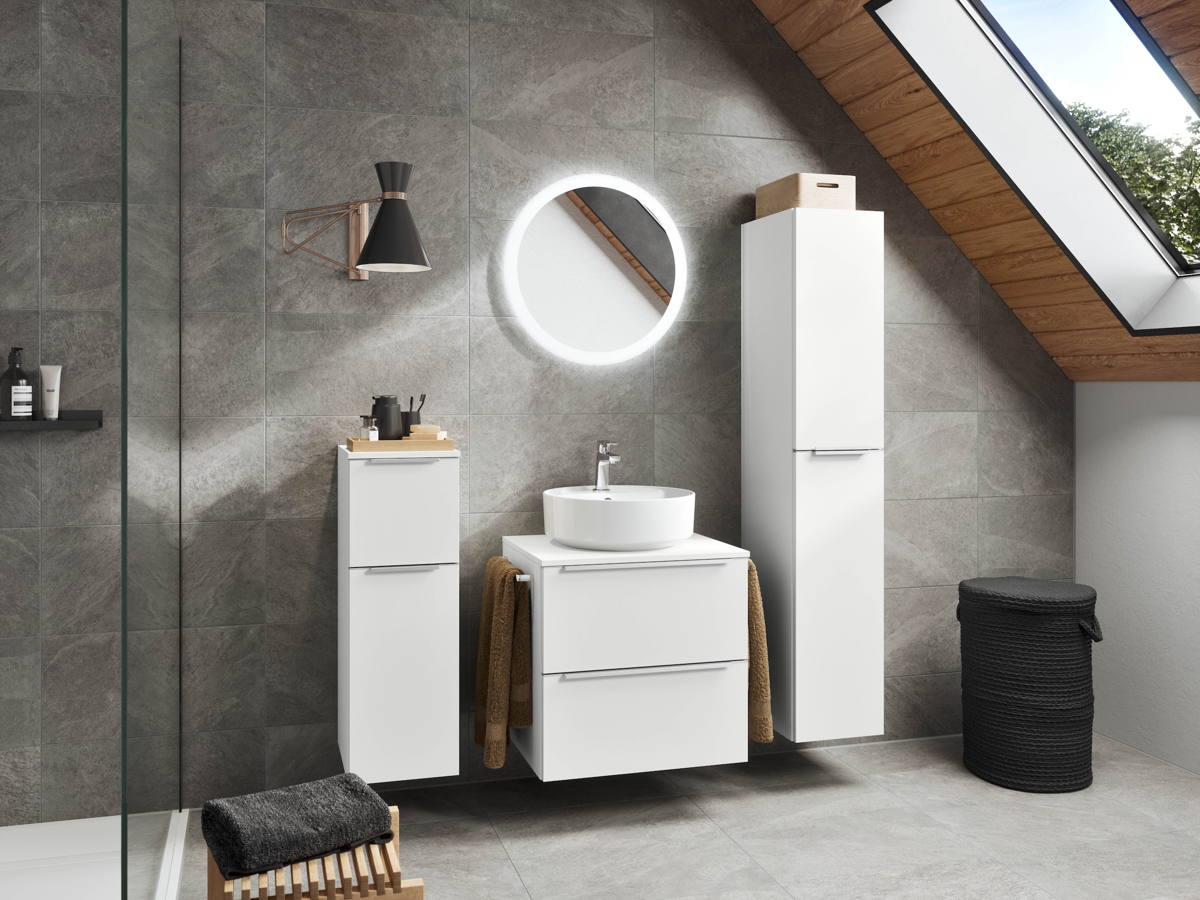 nobilia® Badmöbel-Set »Alvene«, (2 St., vormontiert, mit Soft-Close), inkl. Spiegel mit Touch-Sensor, in vier Breiten